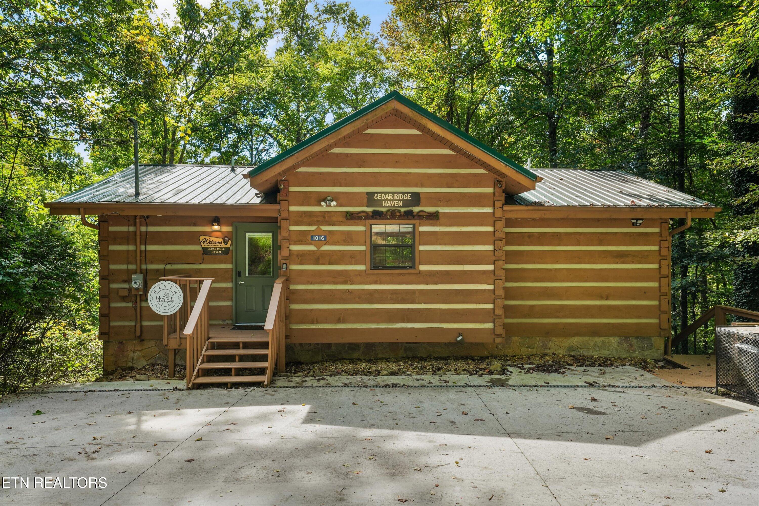 1016 Rast Court Gatlinburg TN 37738