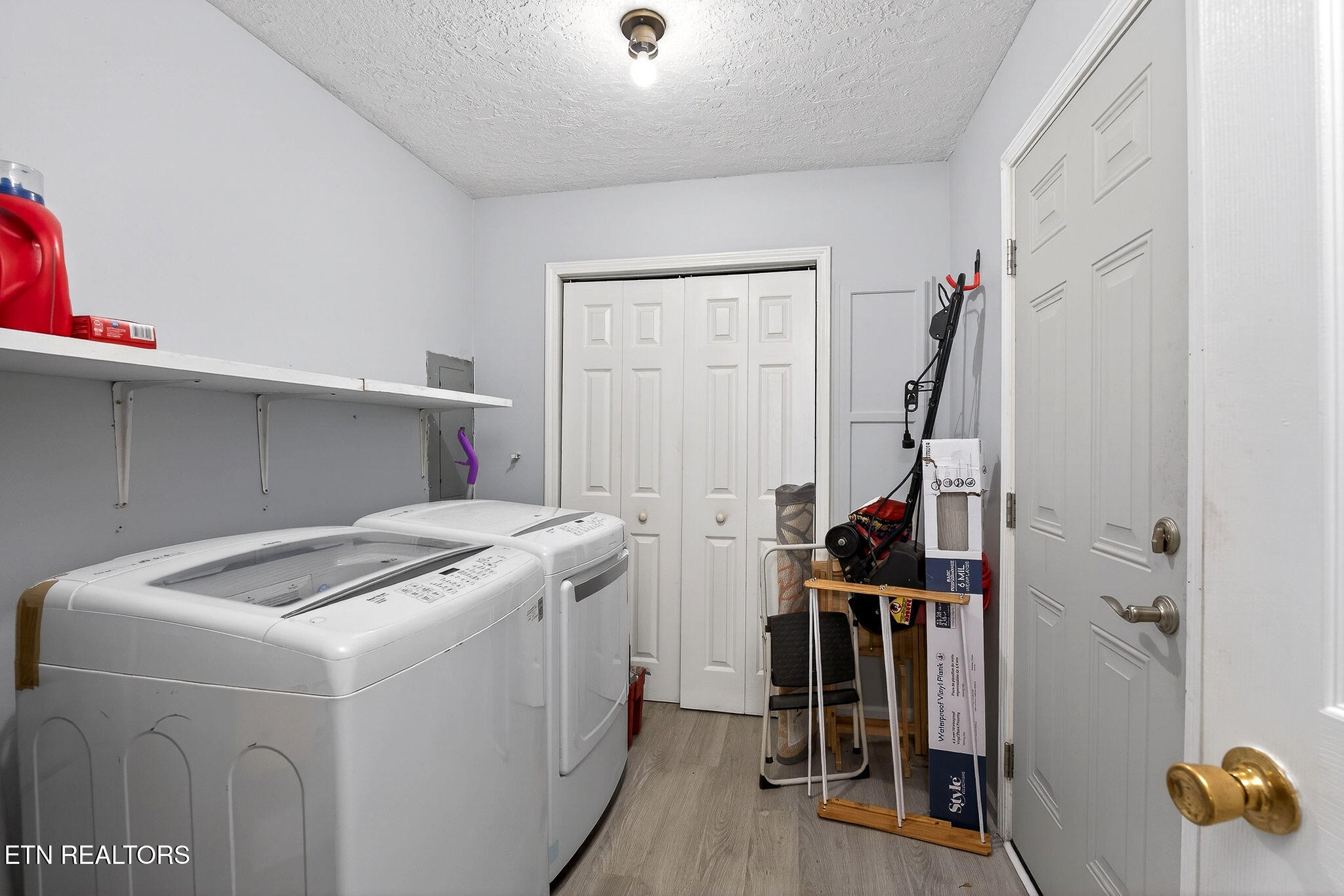 30 Oak Street Crossville TN 38555