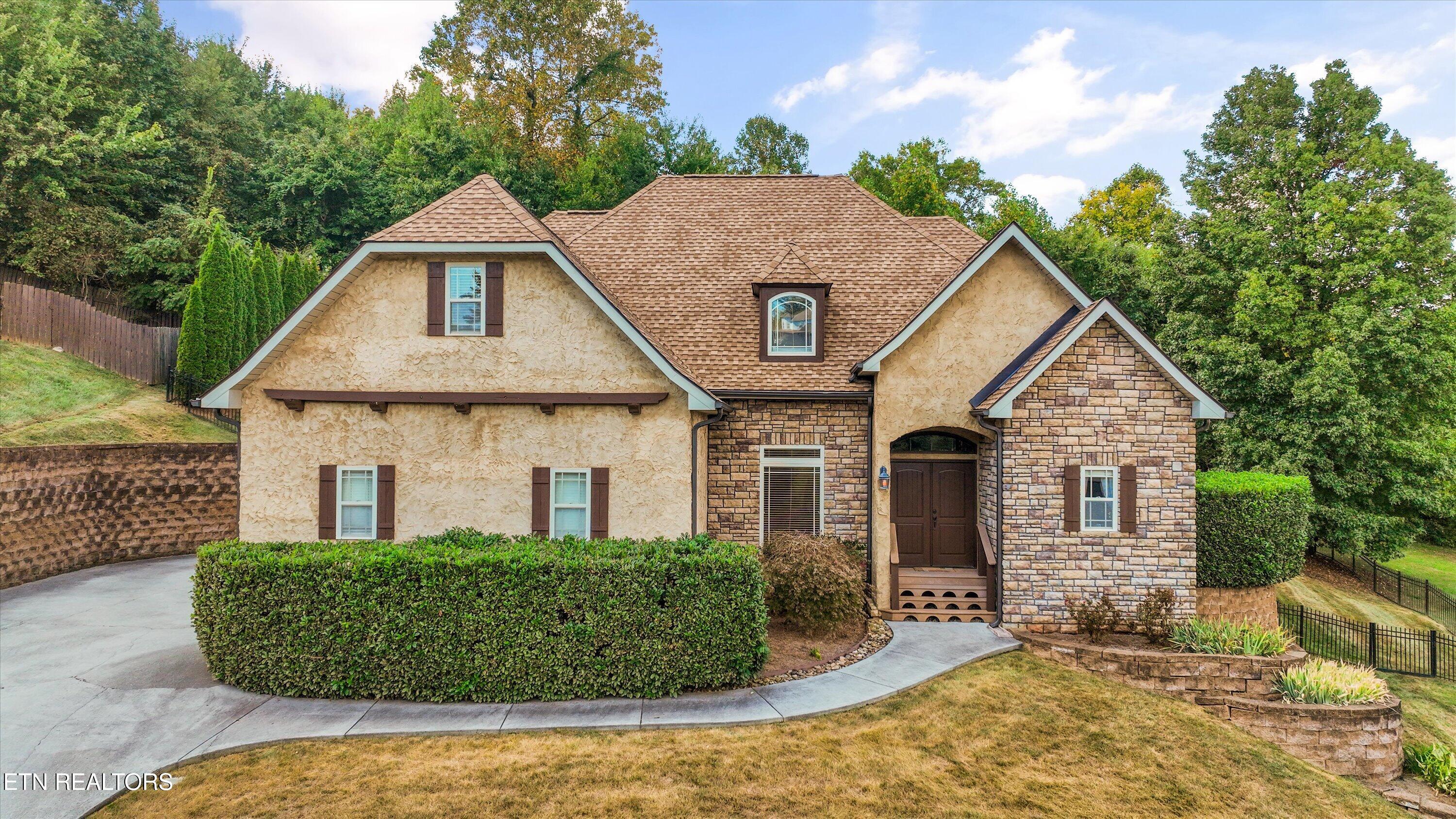 8121 Laurel Falls Lane Knoxville TN 37931