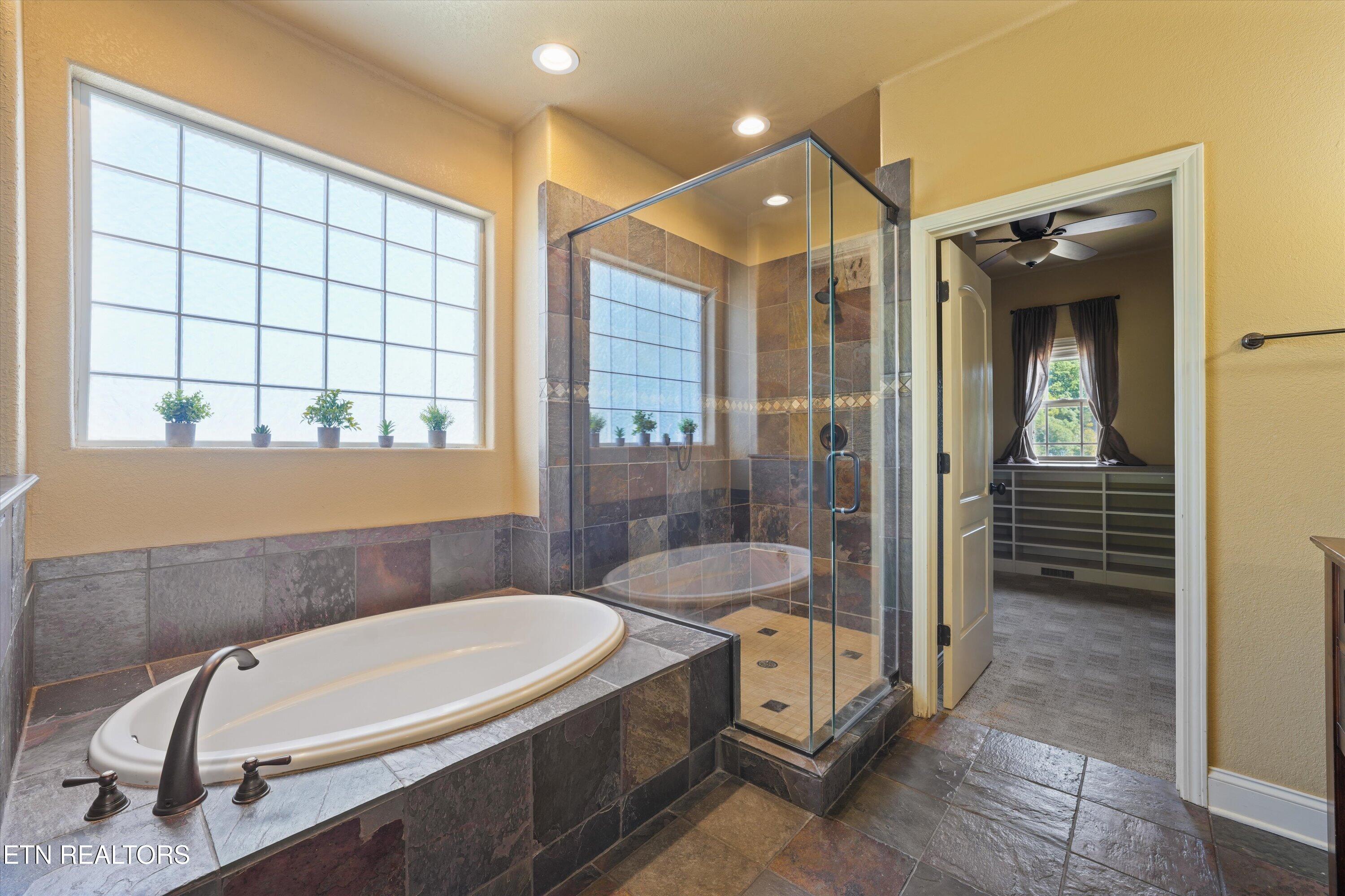 8121 Laurel Falls Lane Knoxville TN 37931