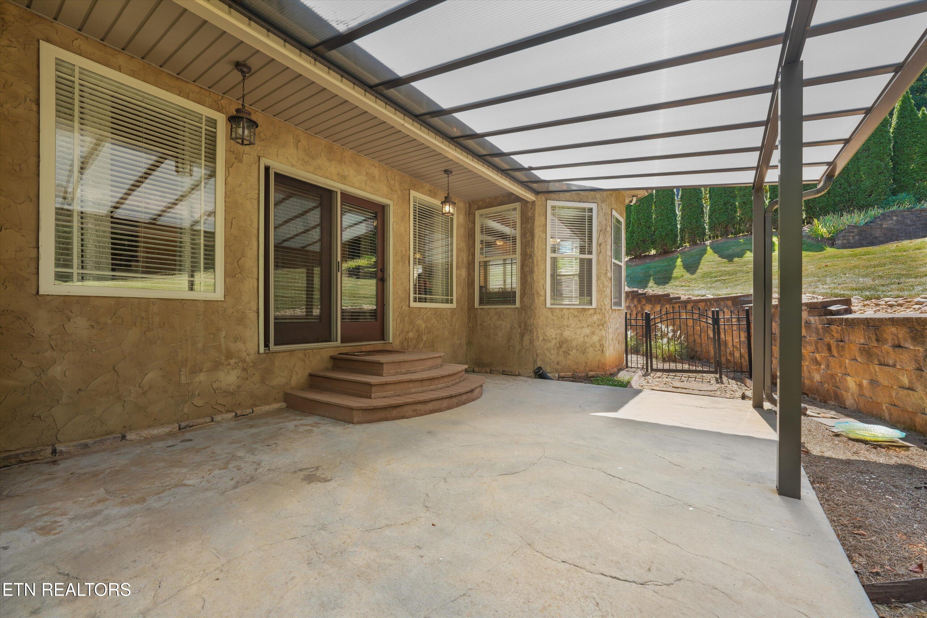 8121 Laurel Falls Lane Knoxville TN 37931