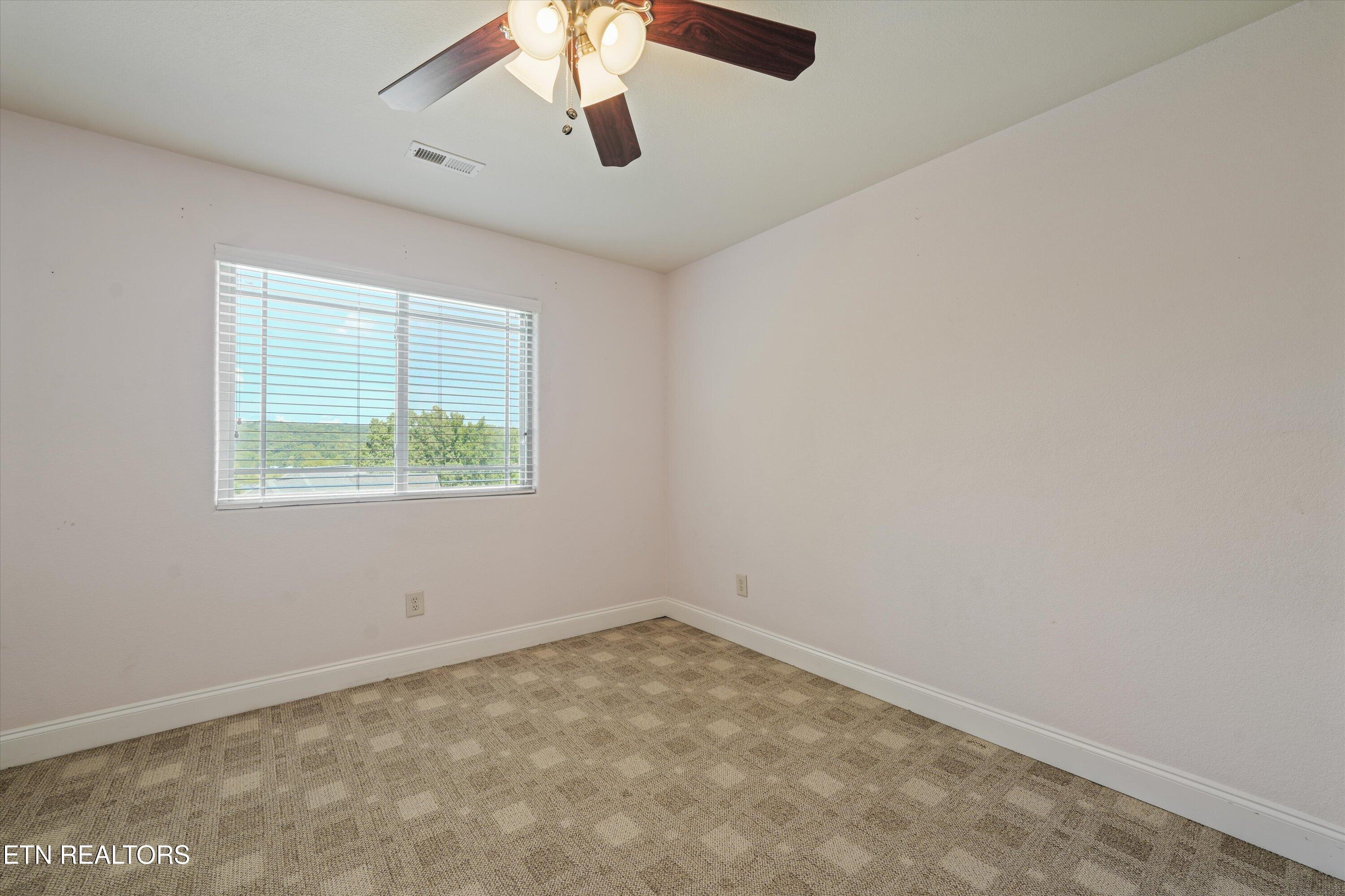 8121 Laurel Falls Lane Knoxville TN 37931