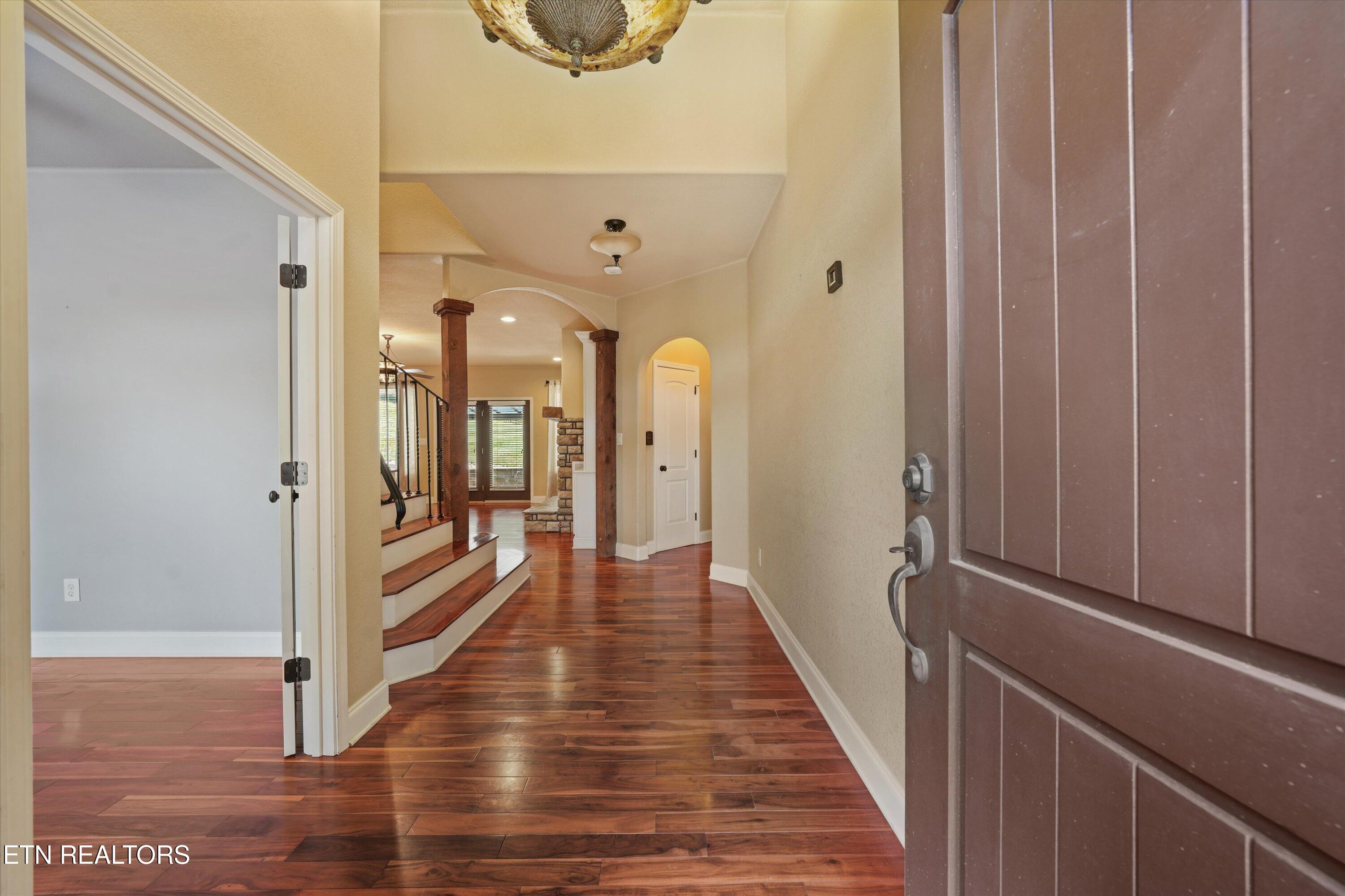 8121 Laurel Falls Lane Knoxville TN 37931