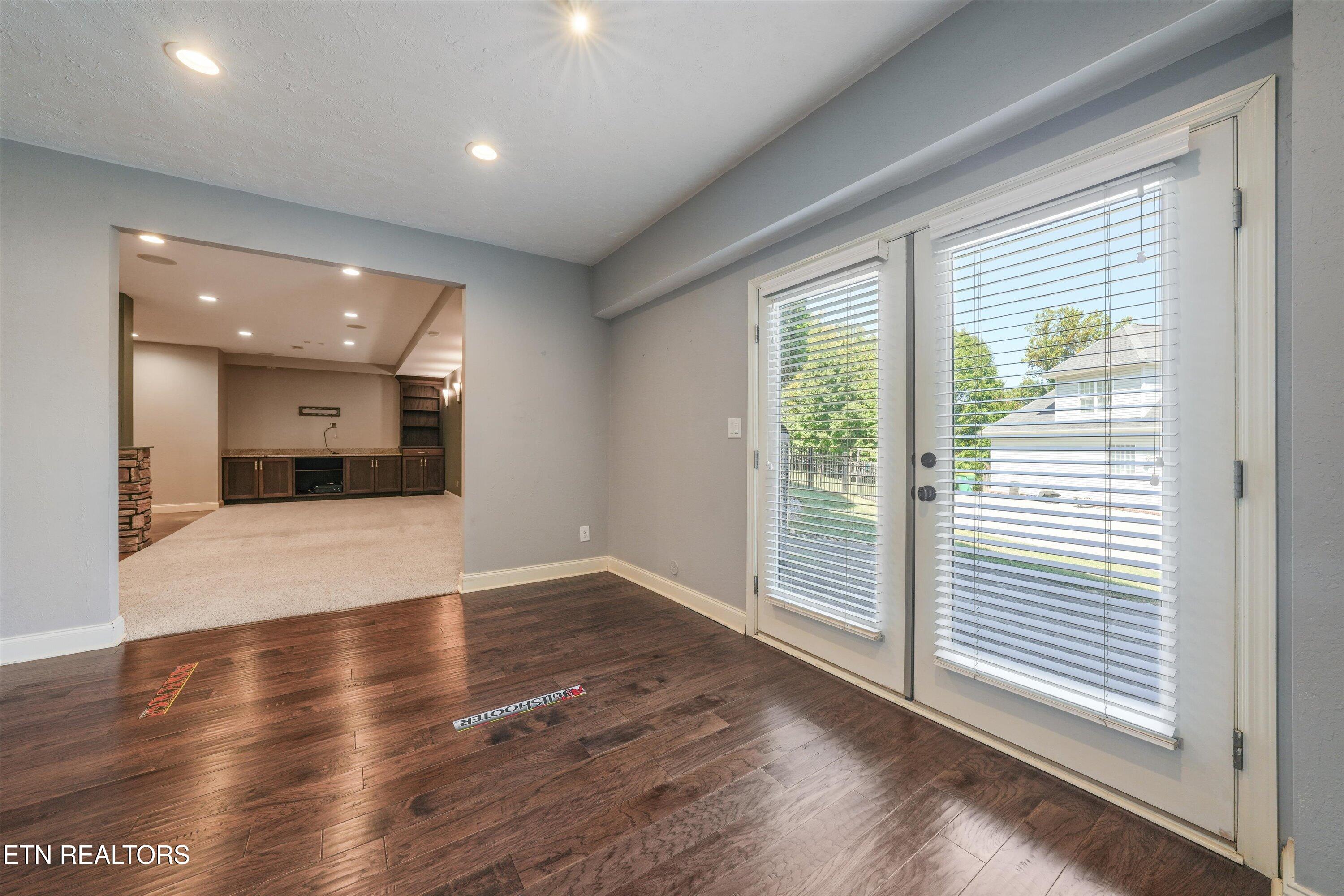 8121 Laurel Falls Lane Knoxville TN 37931