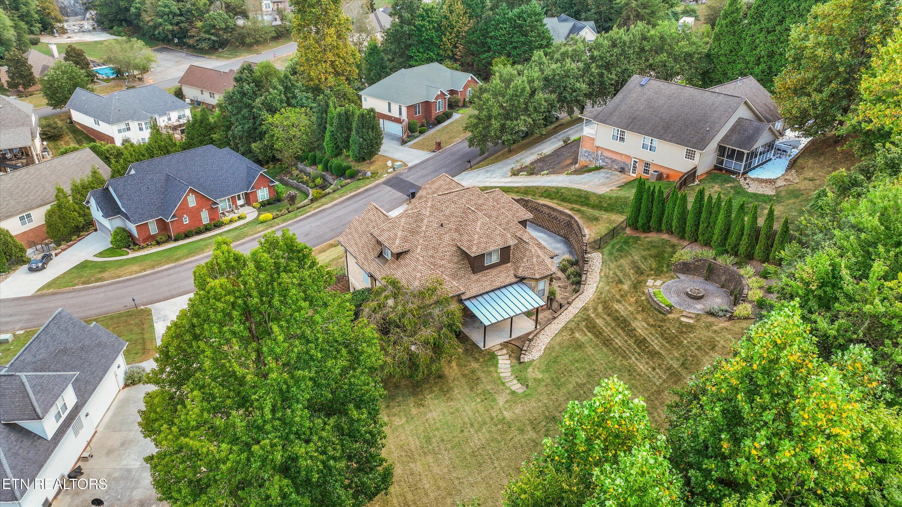 8121 Laurel Falls Lane Knoxville TN 37931