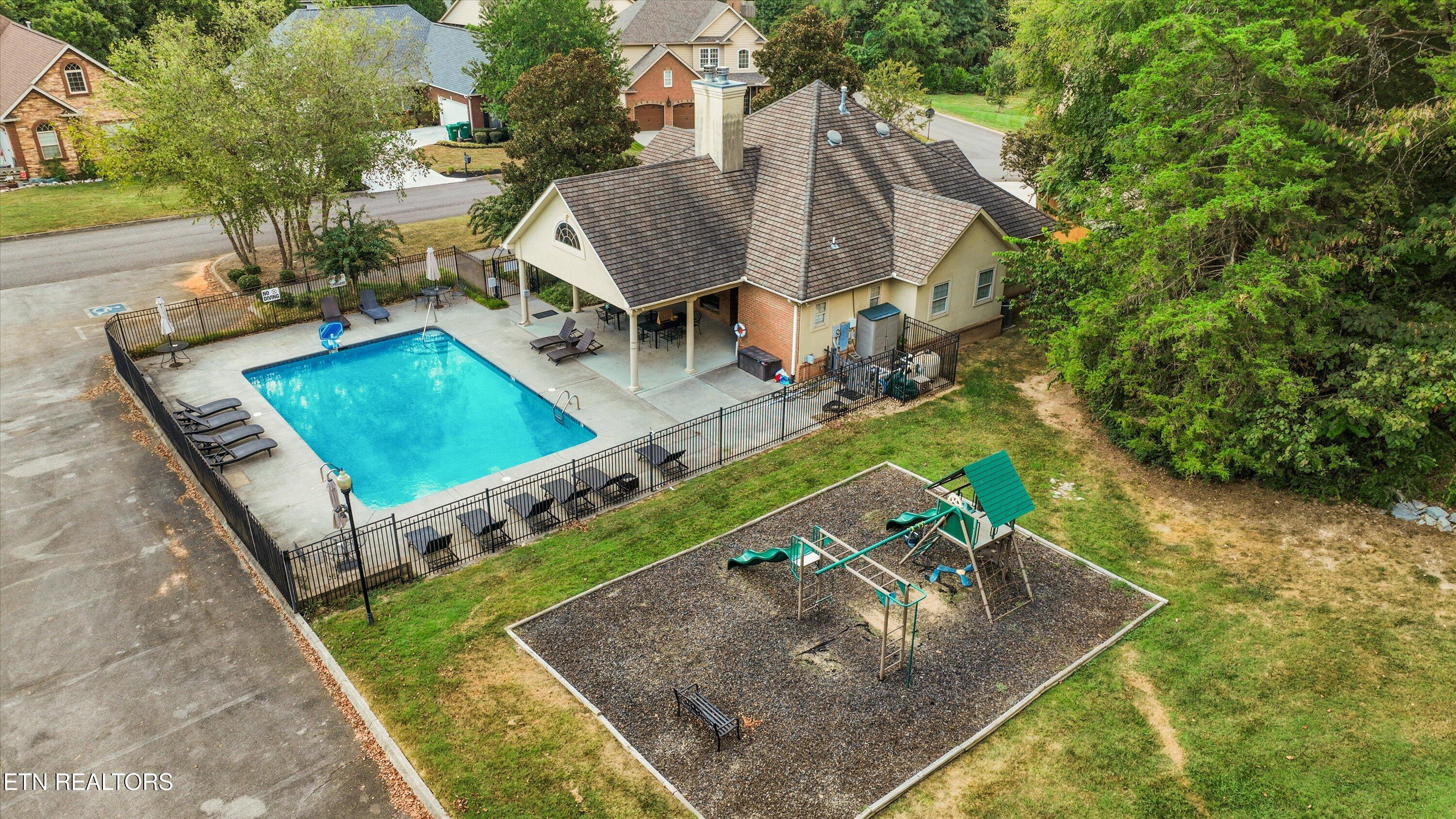 8121 Laurel Falls Lane Knoxville TN 37931
