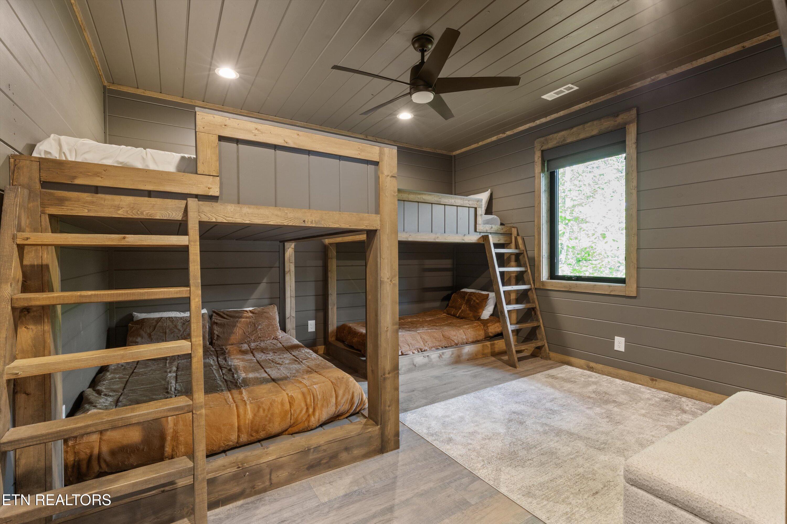 906 Saddle Creek Way Sevierville TN 37862