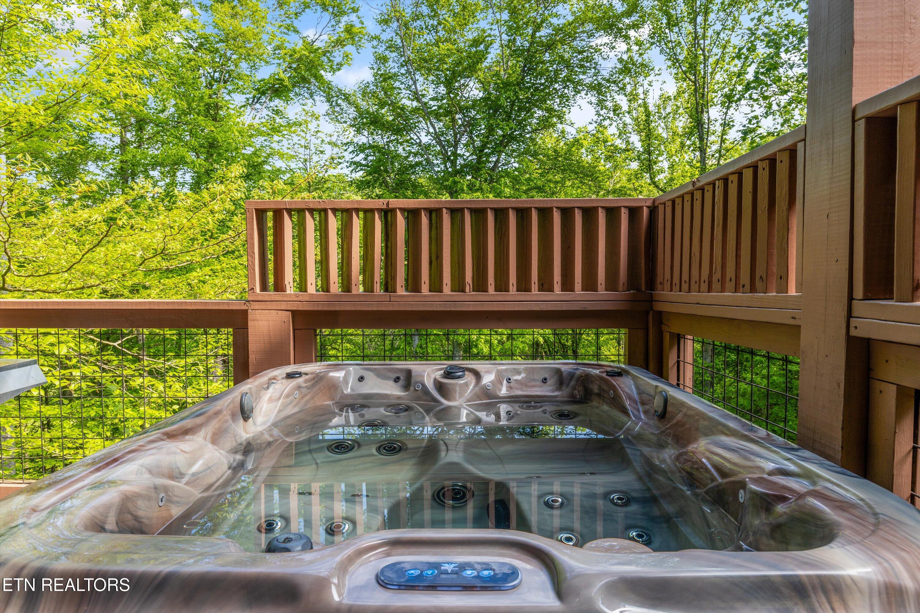 906 Saddle Creek Way Sevierville TN 37862