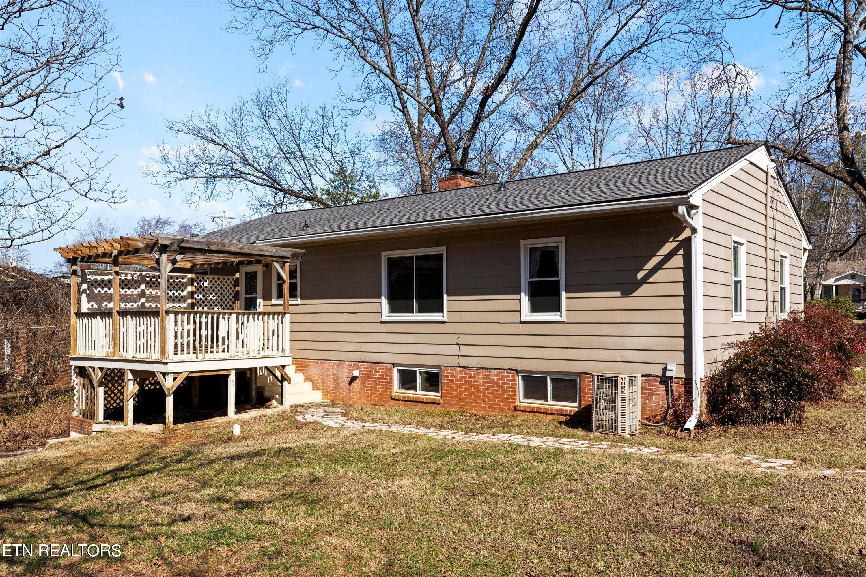 311 Locha Poka Drive Maryville TN 37803