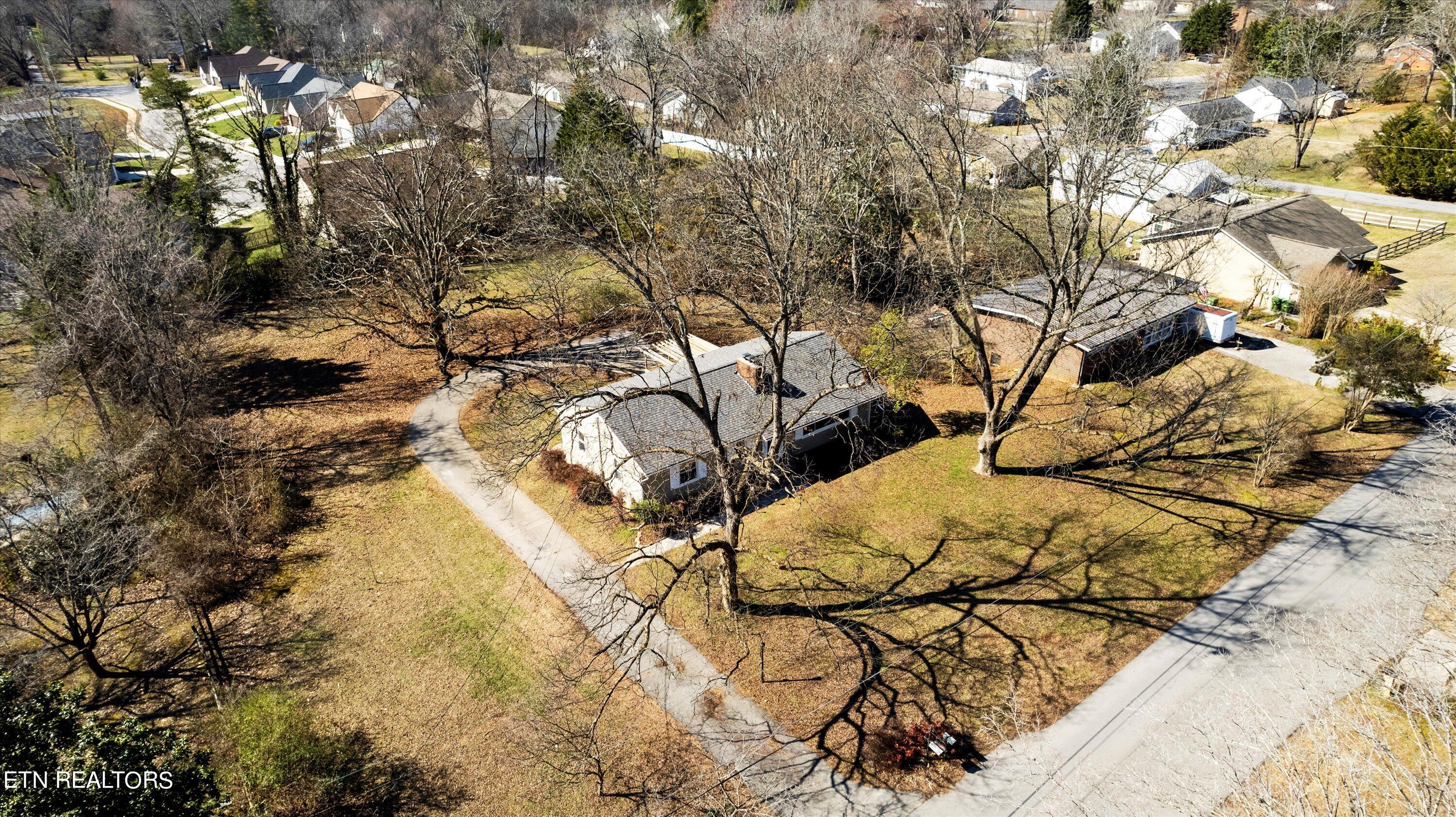 311 Locha Poka Drive Maryville TN 37803