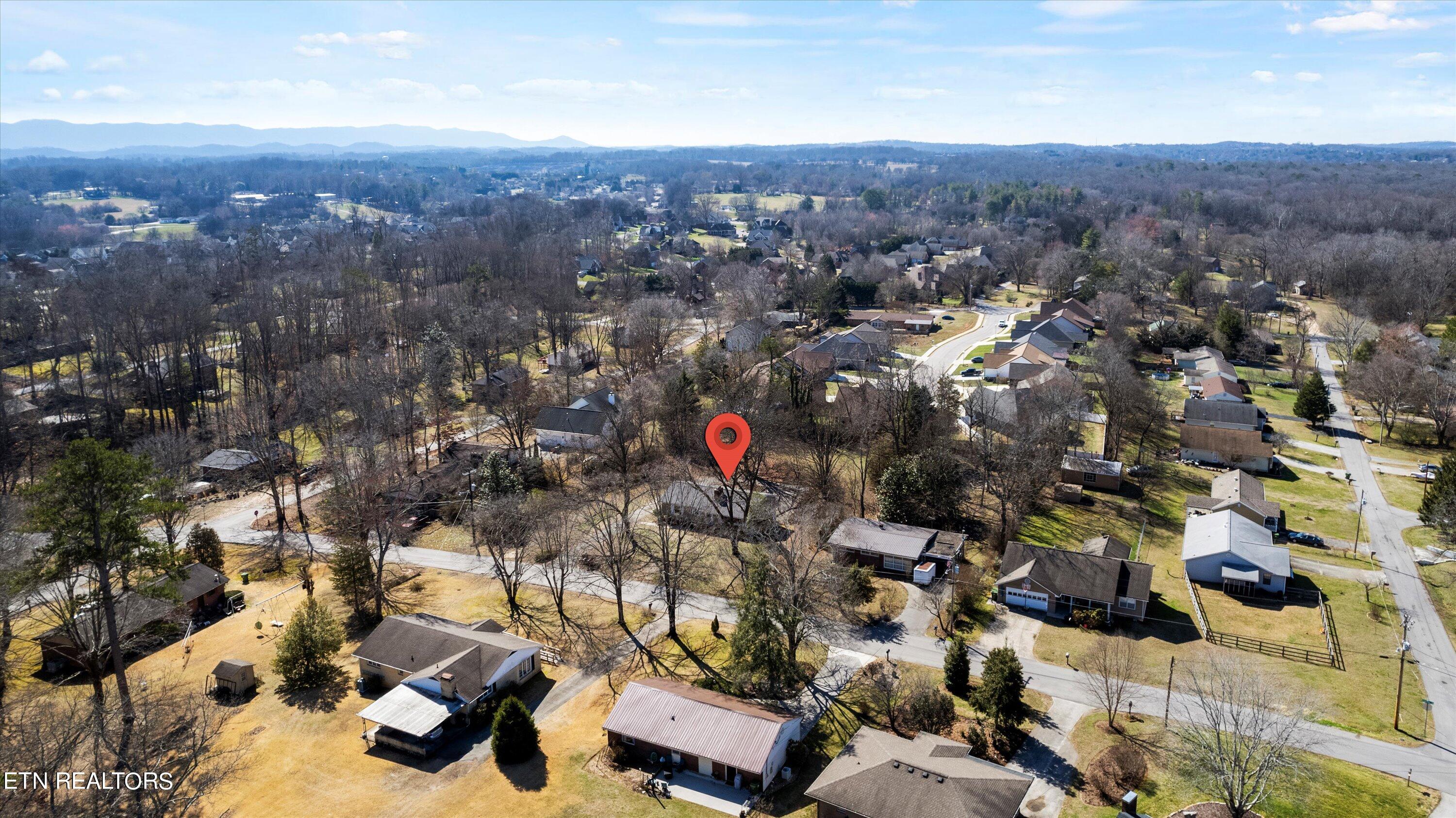 311 Locha Poka Drive Maryville TN 37803