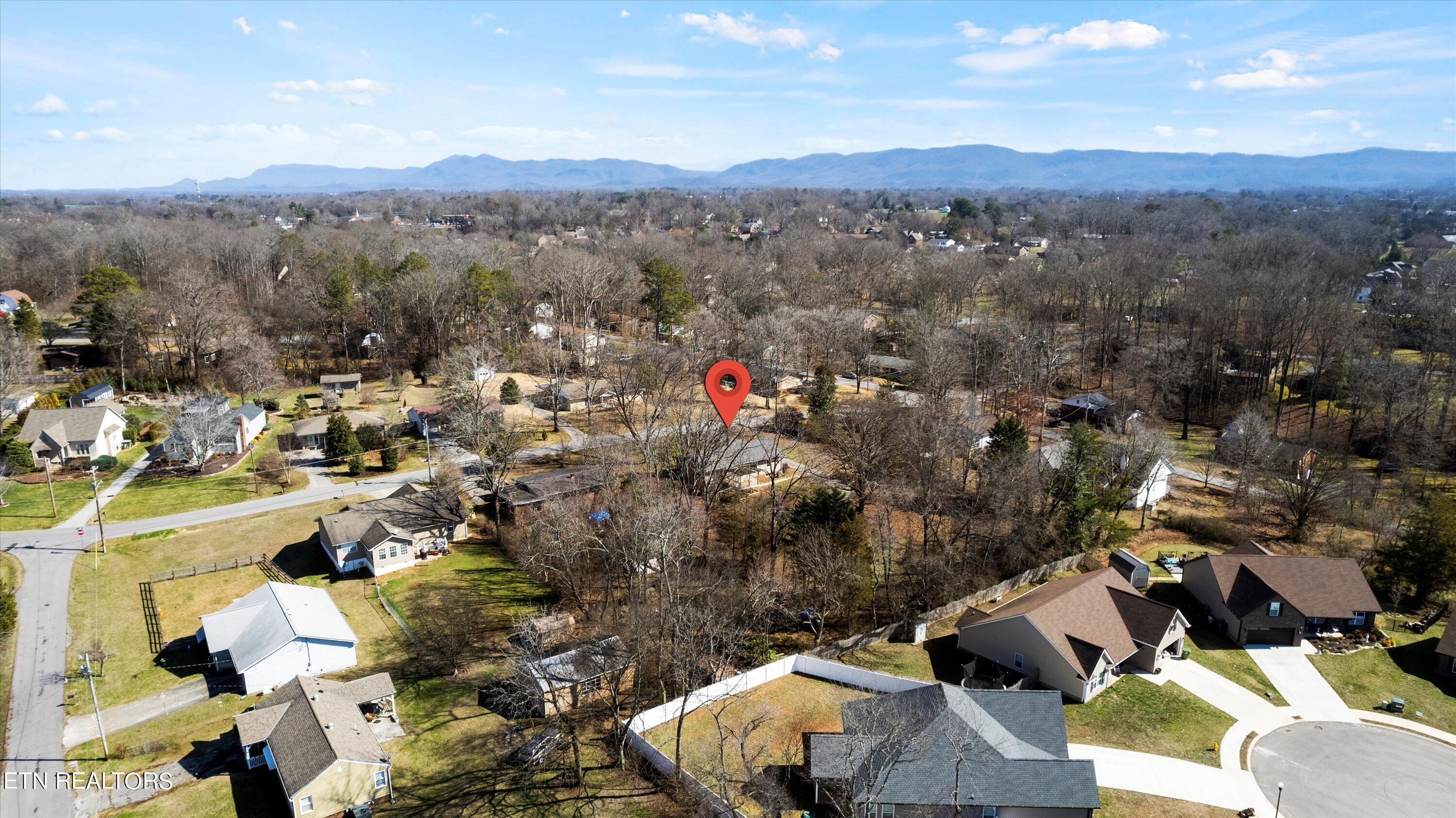 311 Locha Poka Drive Maryville TN 37803