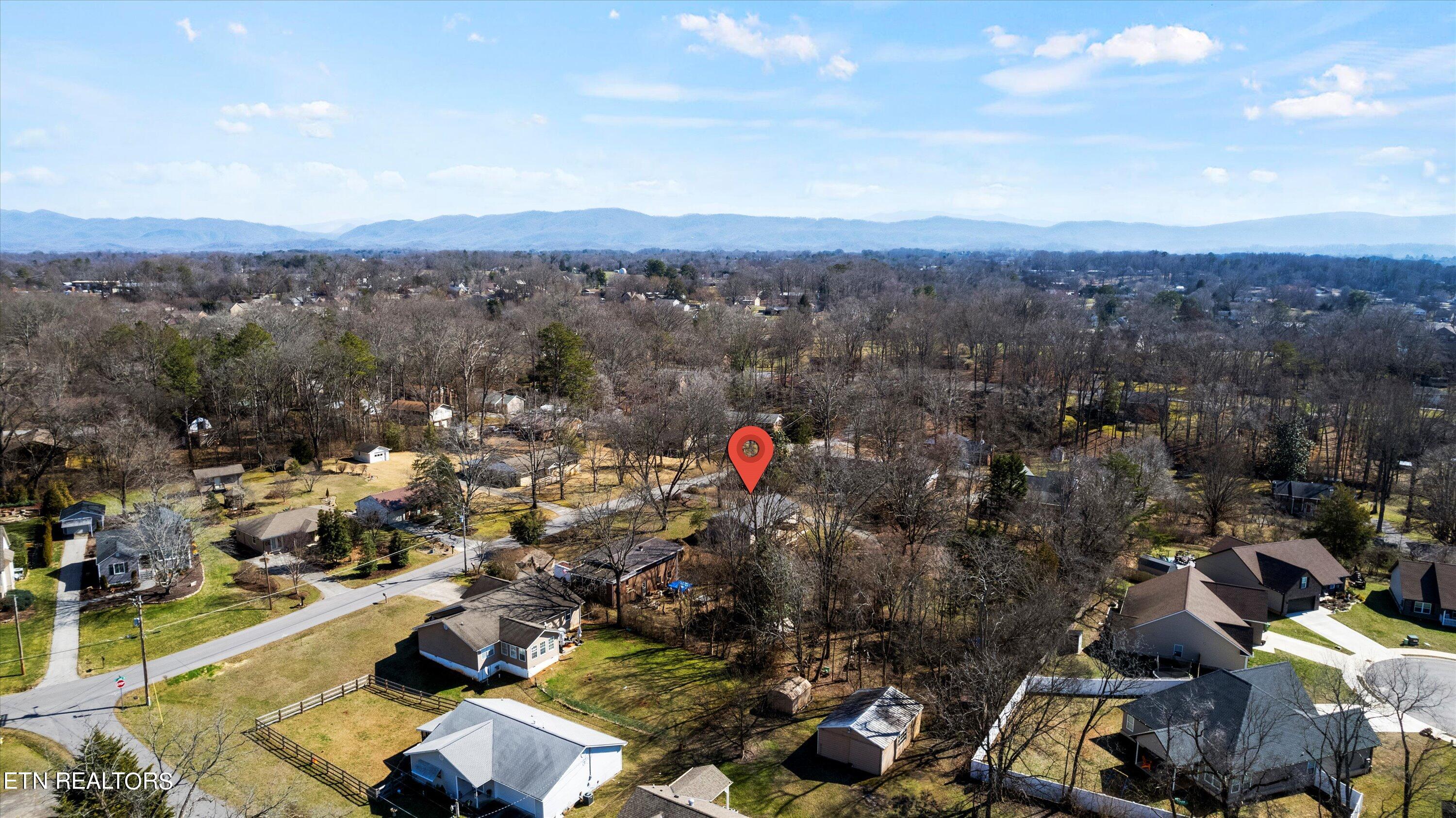 311 Locha Poka Drive Maryville TN 37803
