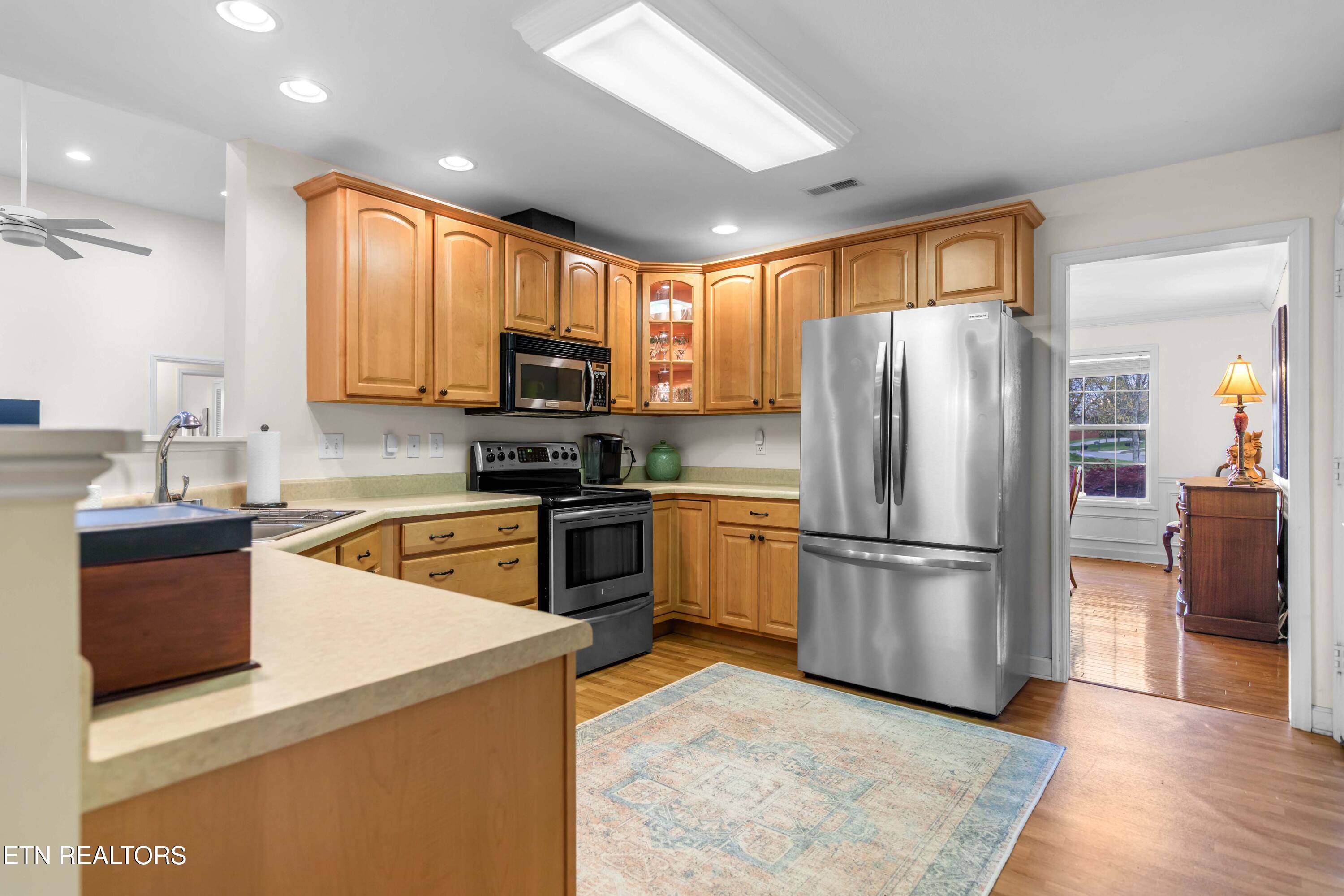 301 Stonebreeze Drive Powell TN 37849