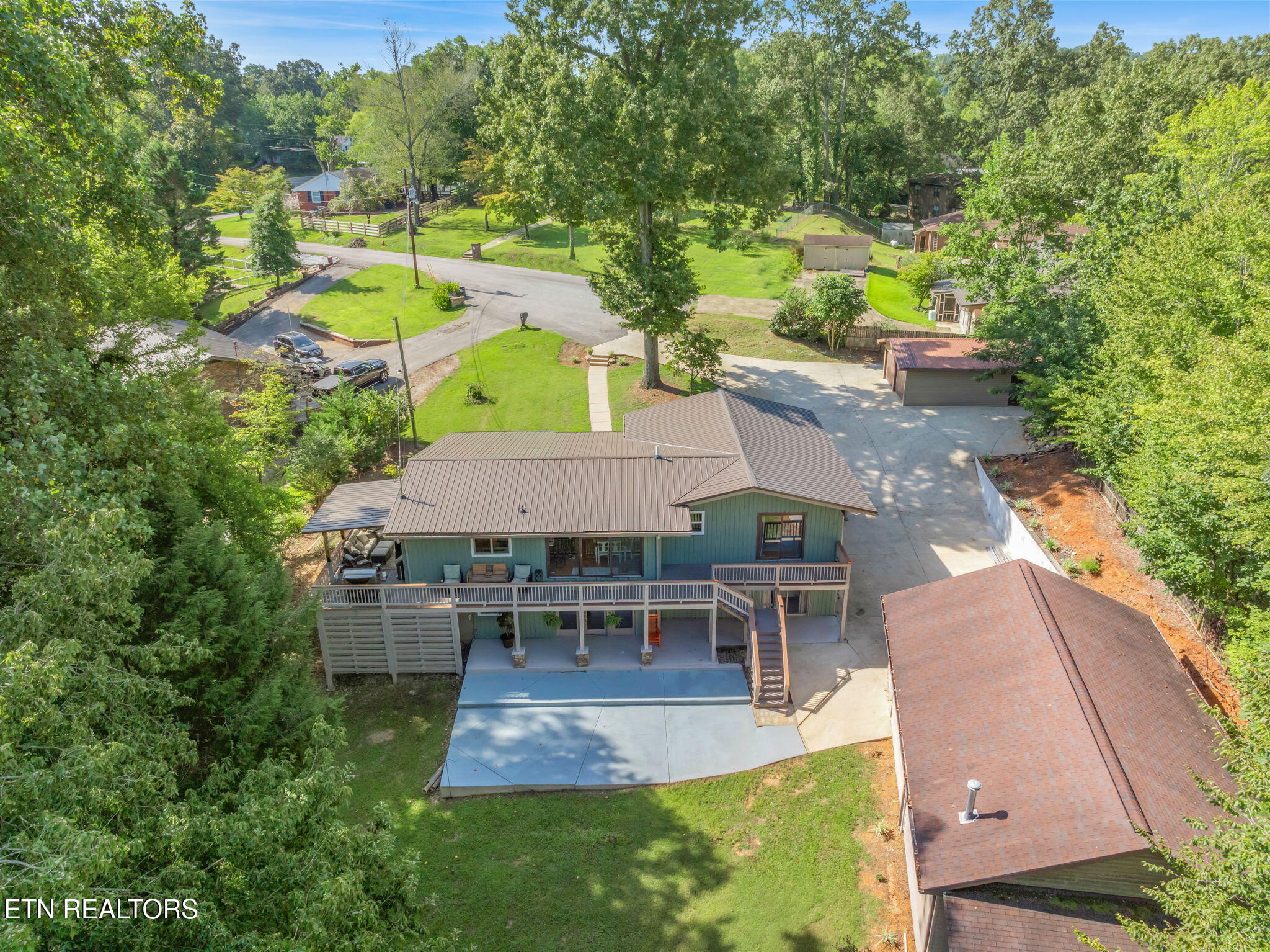 828 Sargent Drive Kingston TN 37763