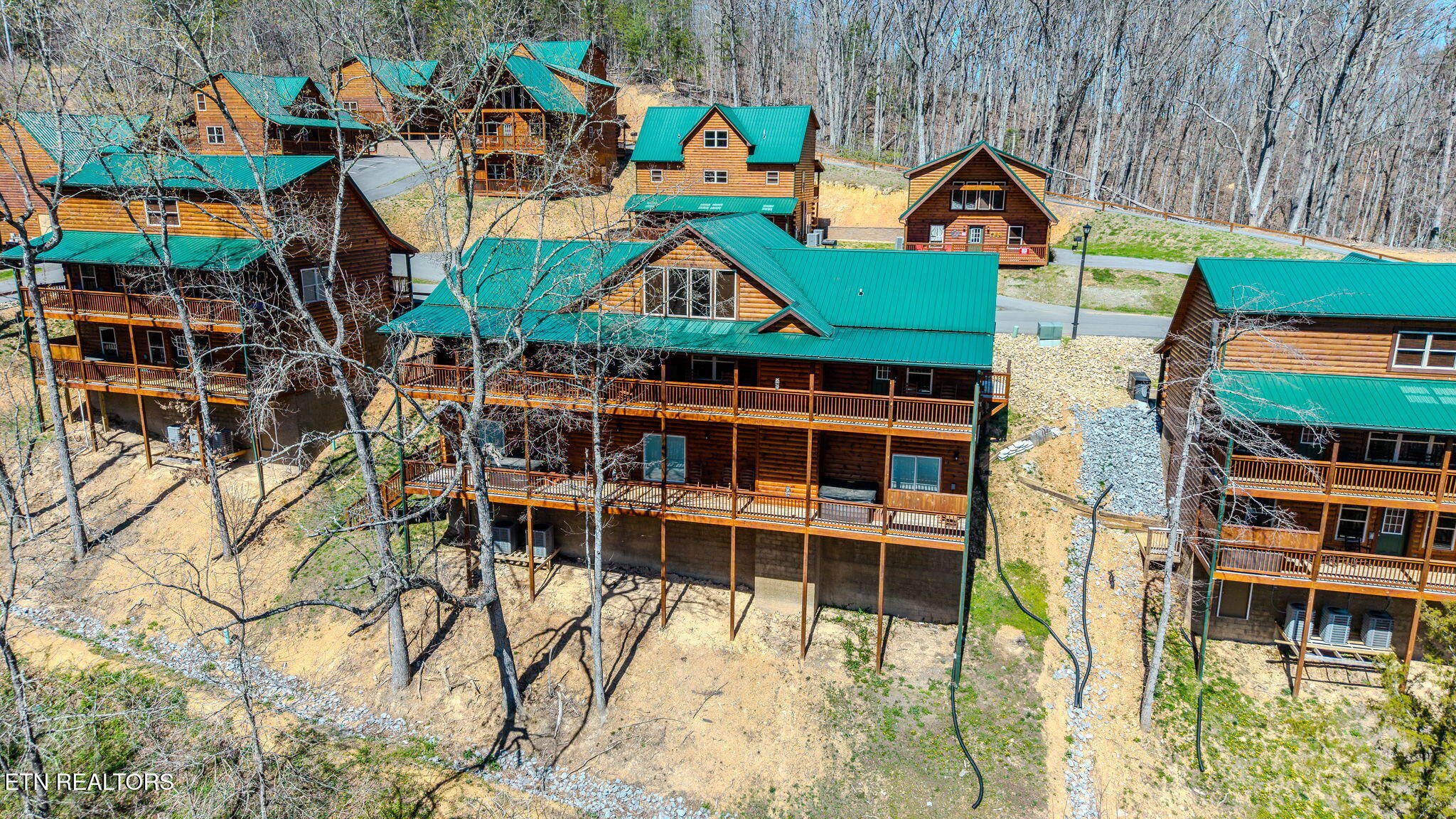 825 String Run Way Street Pigeon Forge TN 37863