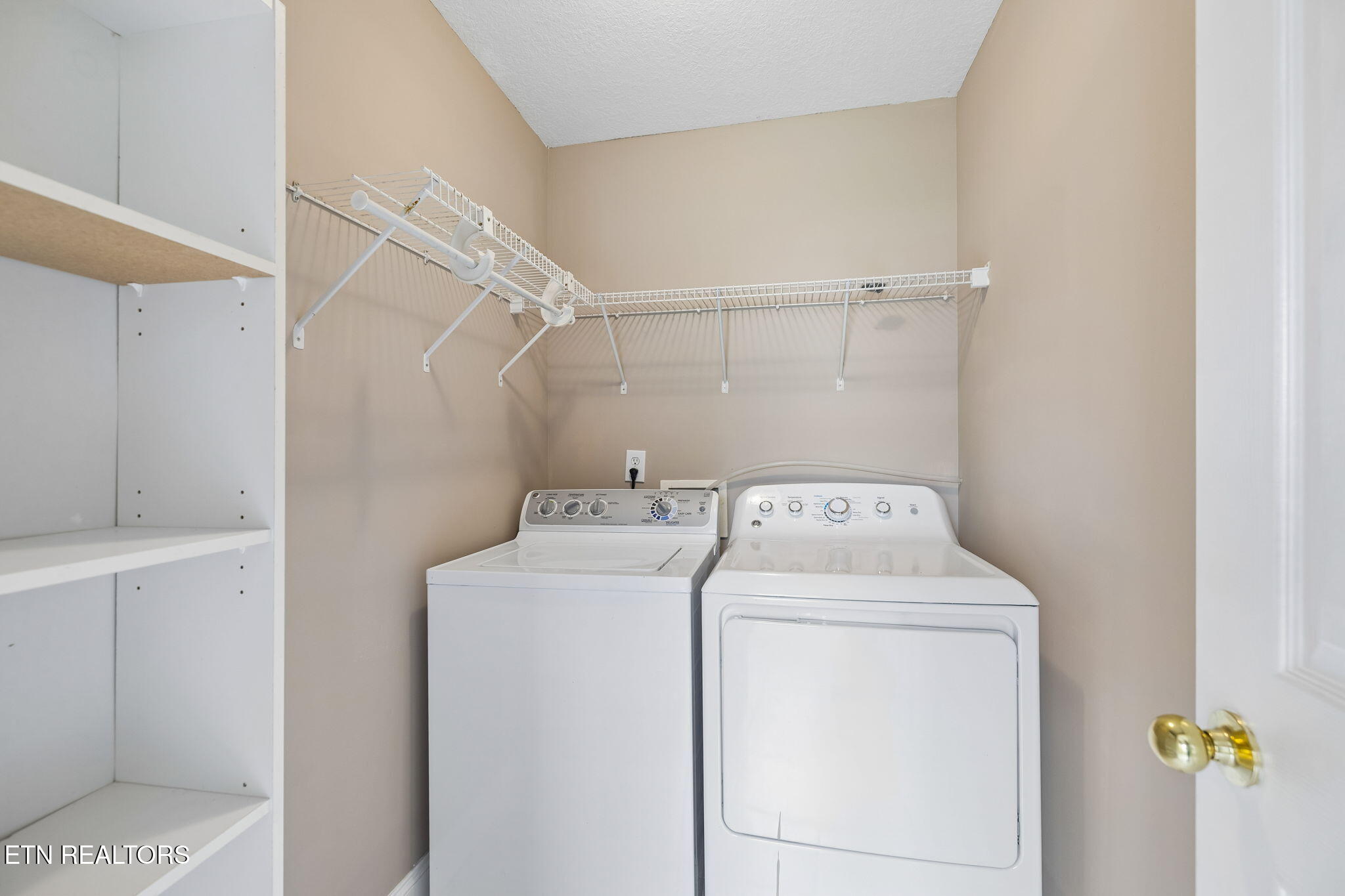 124 Huntington Lane Heiskell TN 37754