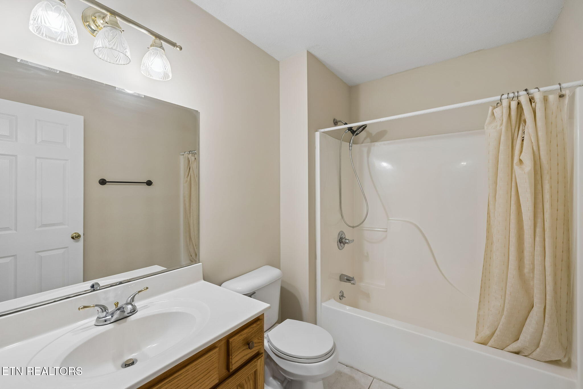 124 Huntington Lane Heiskell TN 37754