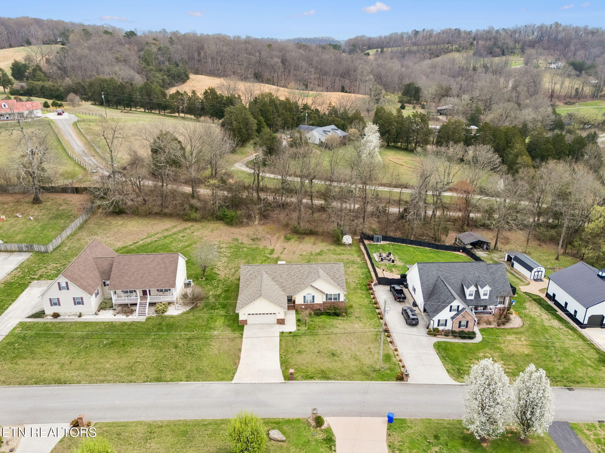124 Huntington Lane Heiskell TN 37754