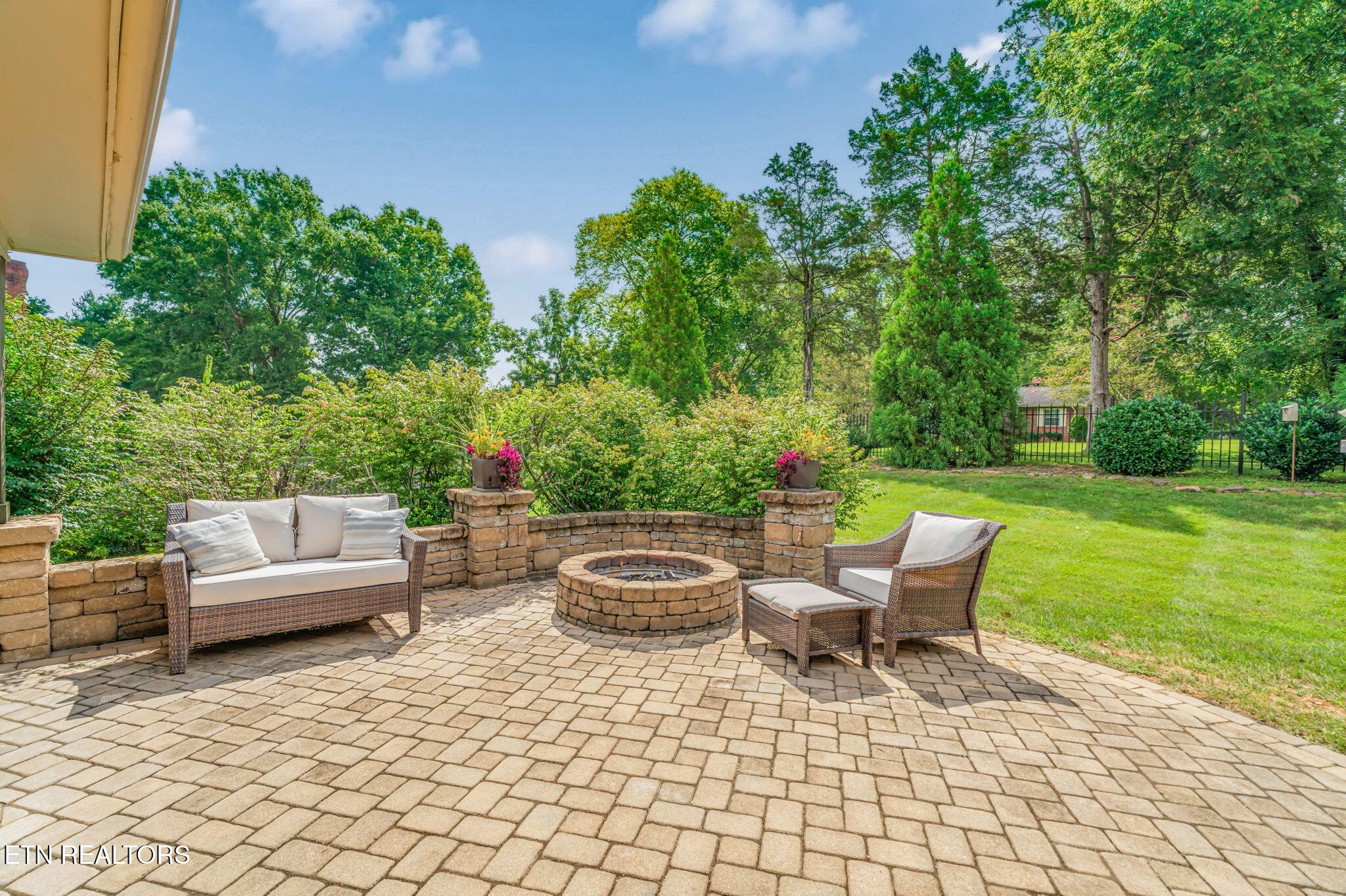 1049 Hayslope Drive Knoxville TN 37919