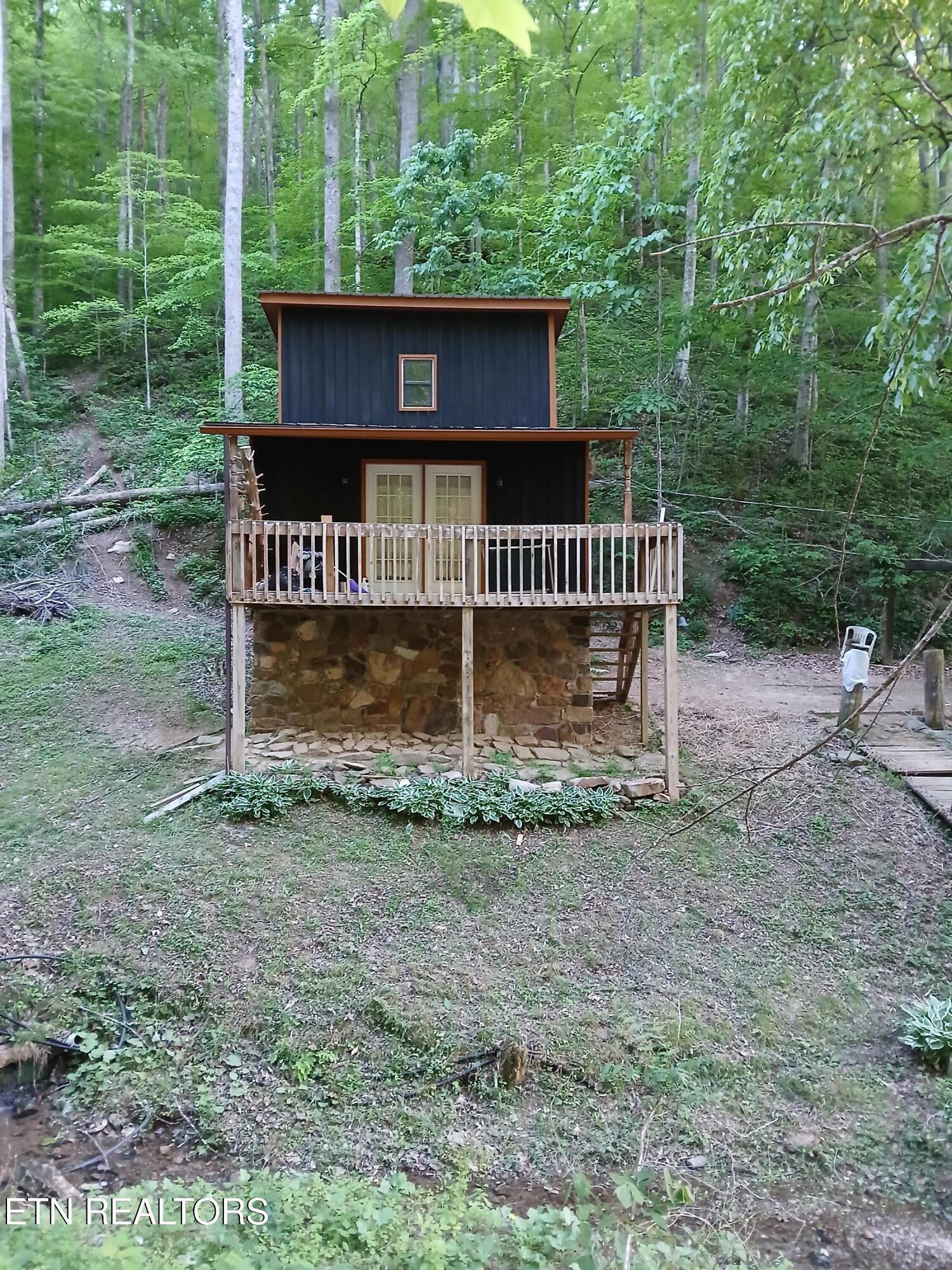 469 Brownlo Road Sneedville TN 37869