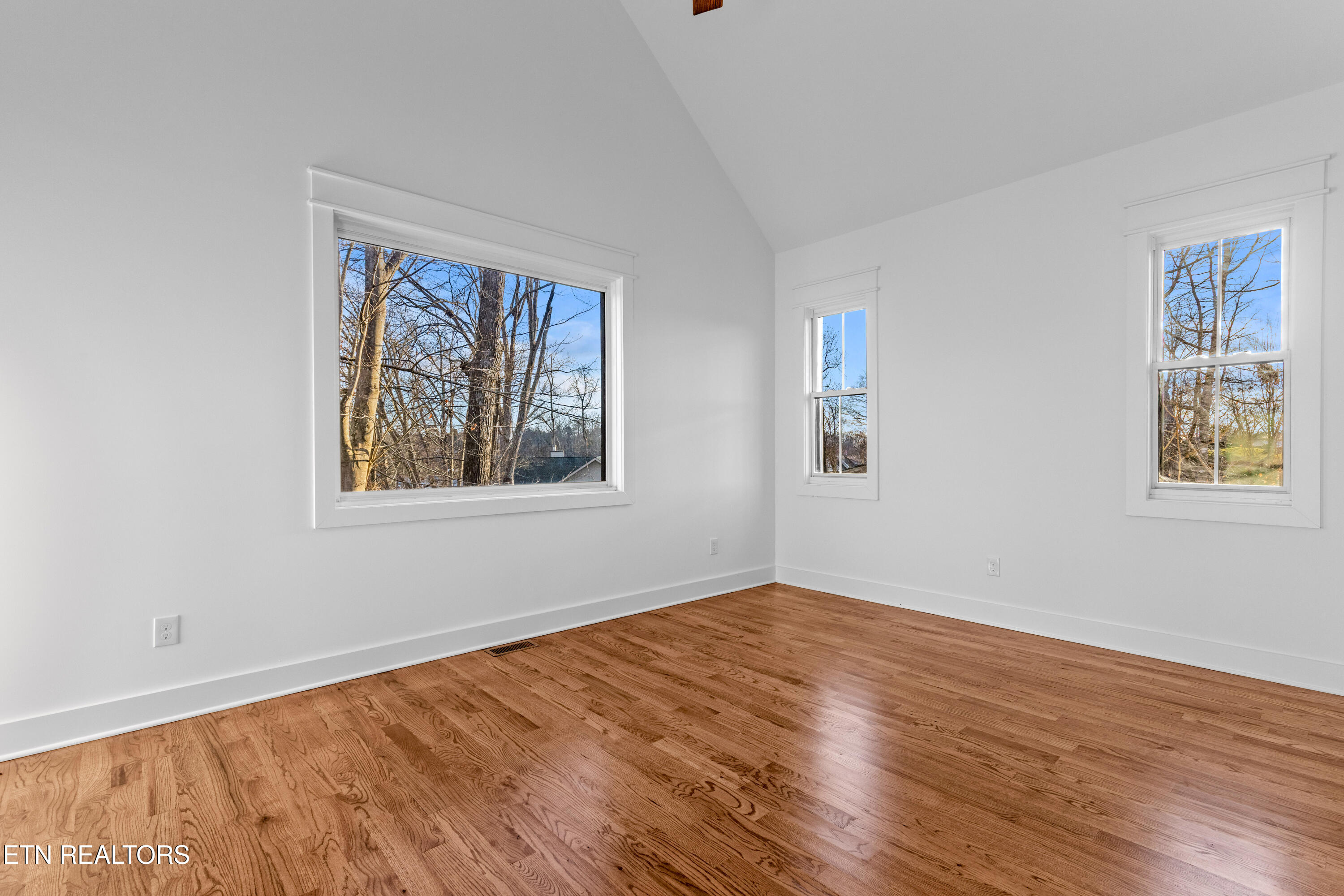 463 Waterfront Way Ten Mile TN 37880