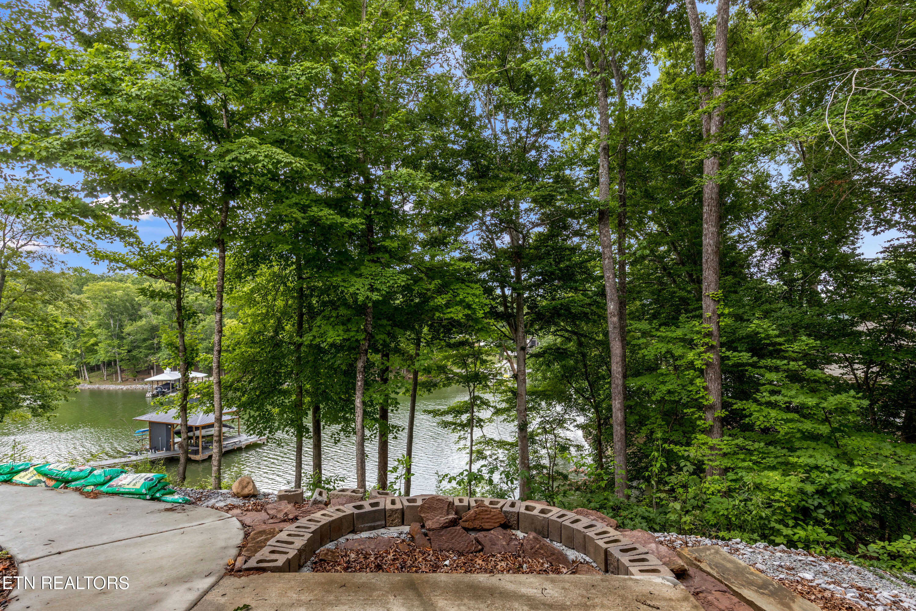 463 Waterfront Way Ten Mile TN 37880