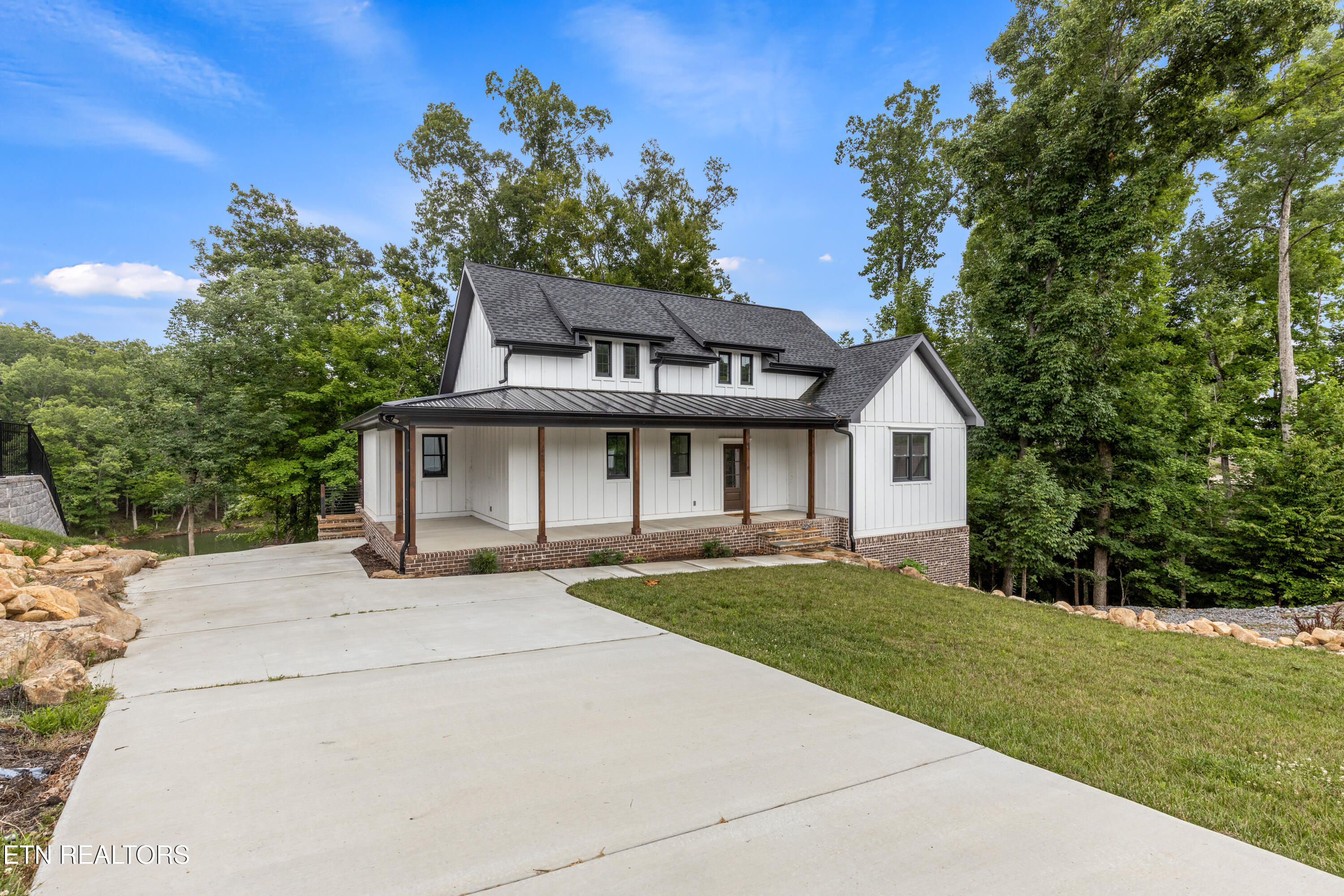 463 Waterfront Way Ten Mile TN 37880