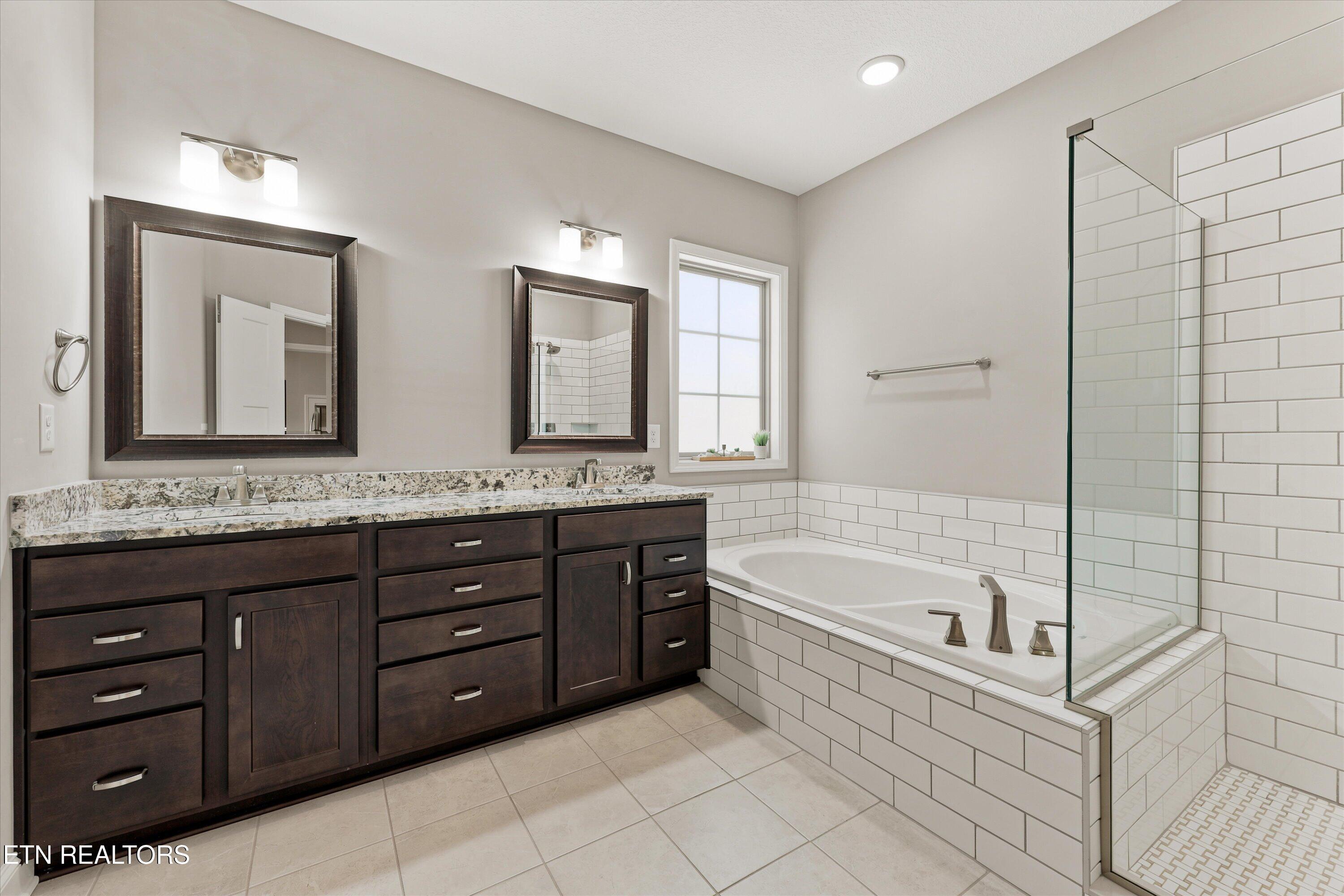 1439 Ridge Climber Road Knoxville TN 37922