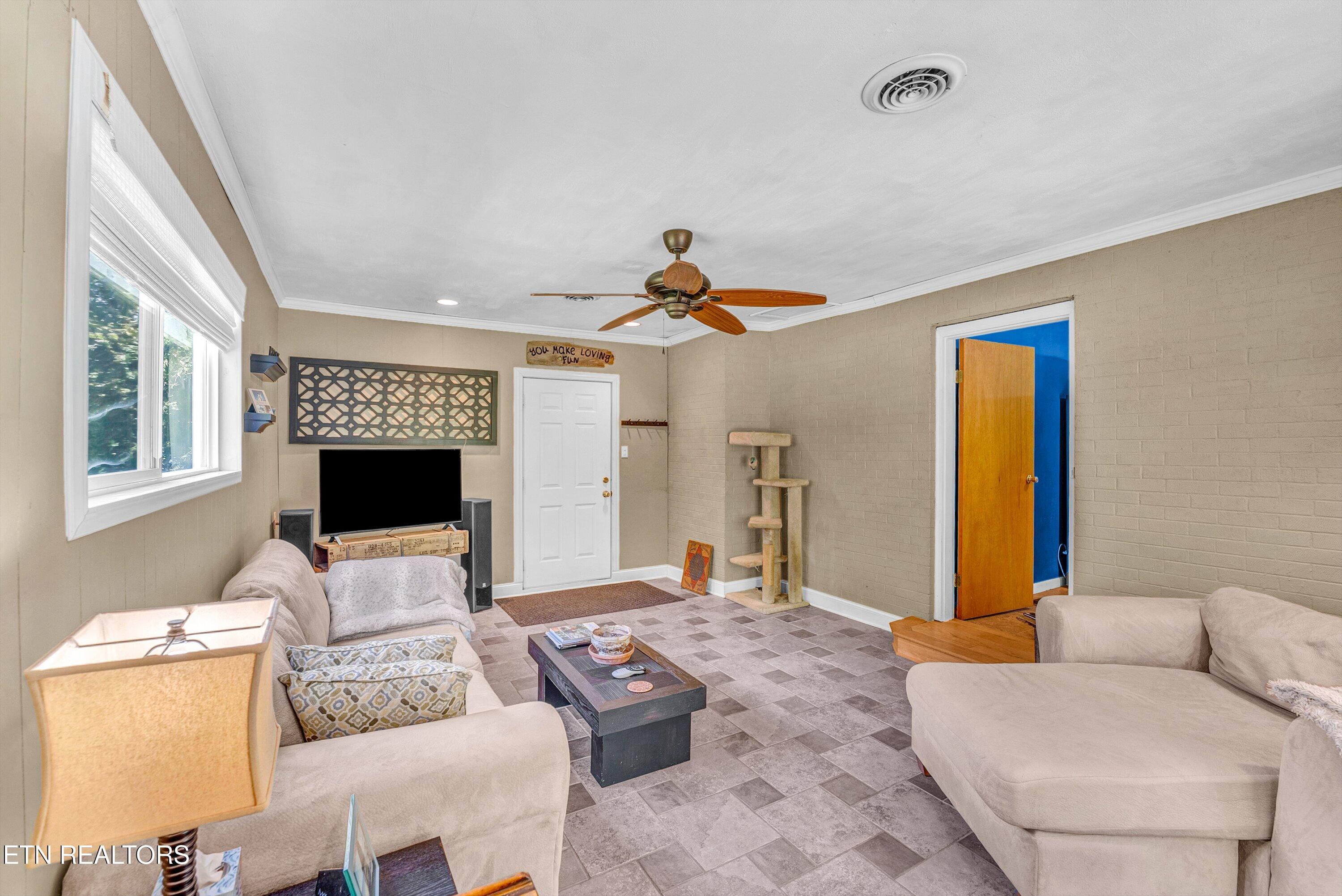 671 Green Hill Road Dandridge TN 37725