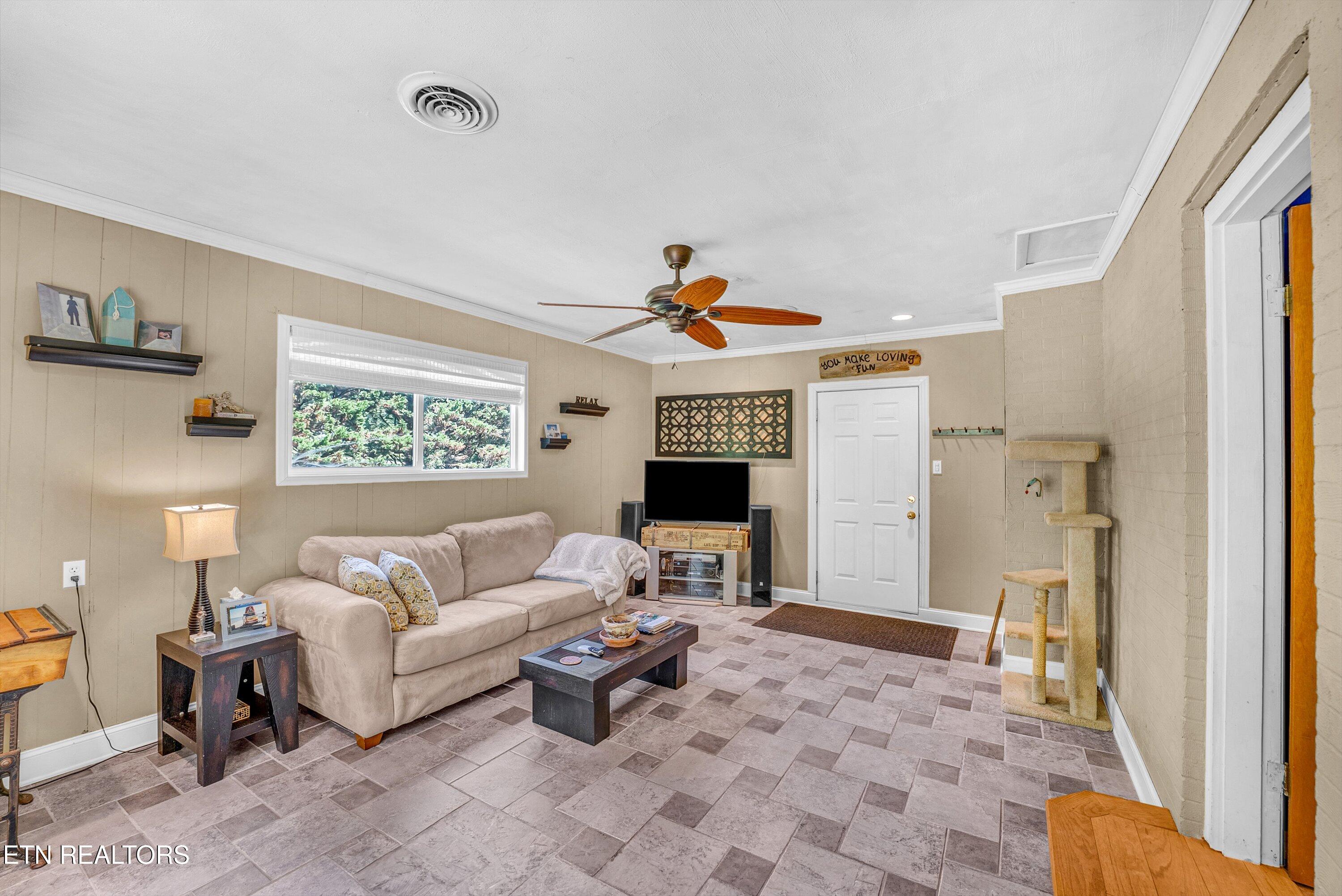 671 Green Hill Road Dandridge TN 37725