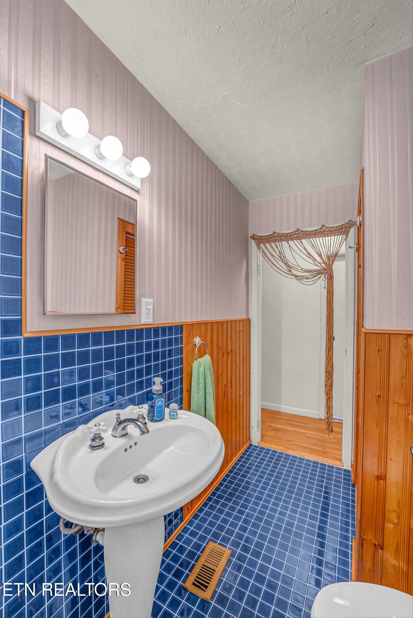 671 Green Hill Road Dandridge TN 37725