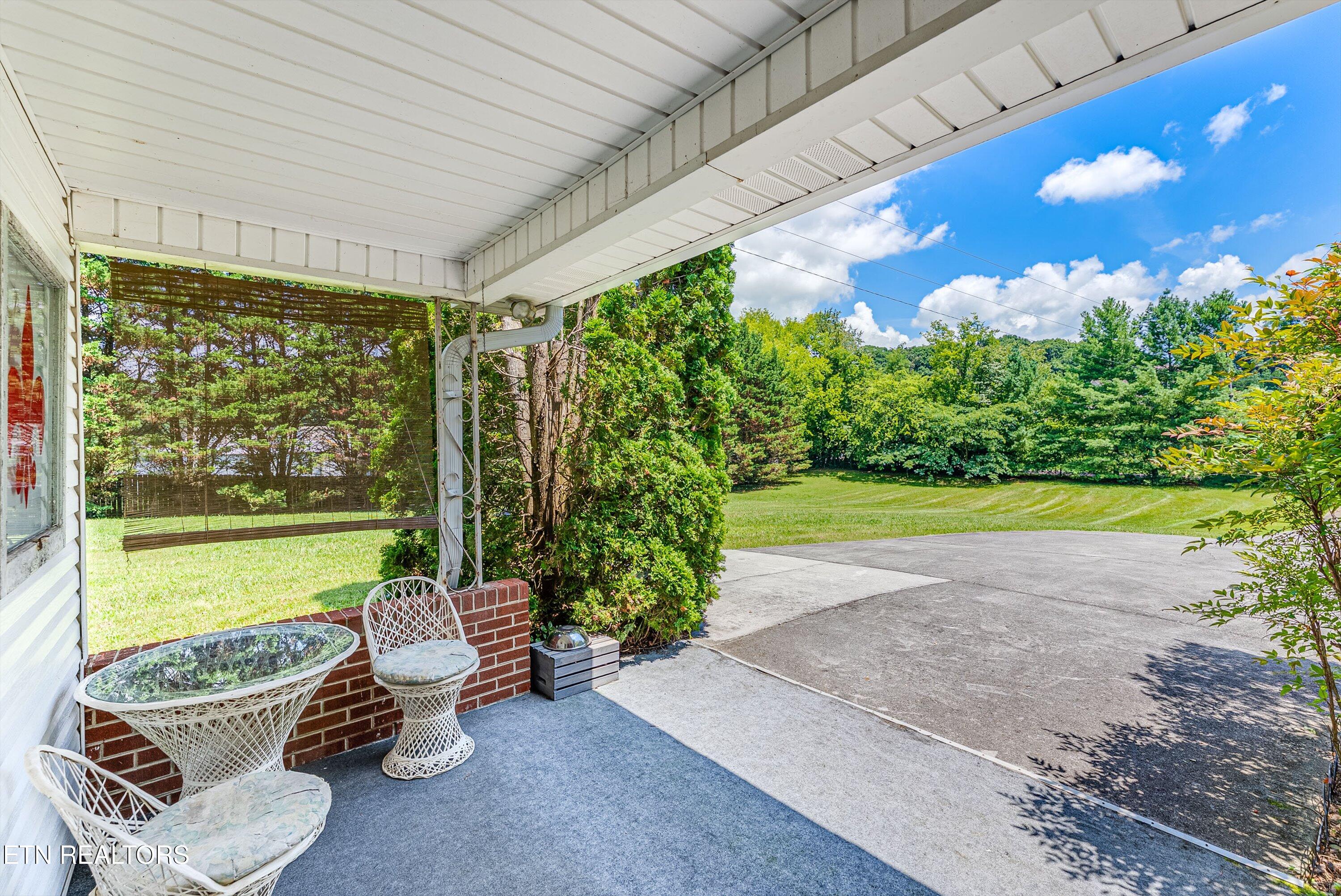 671 Green Hill Road Dandridge TN 37725