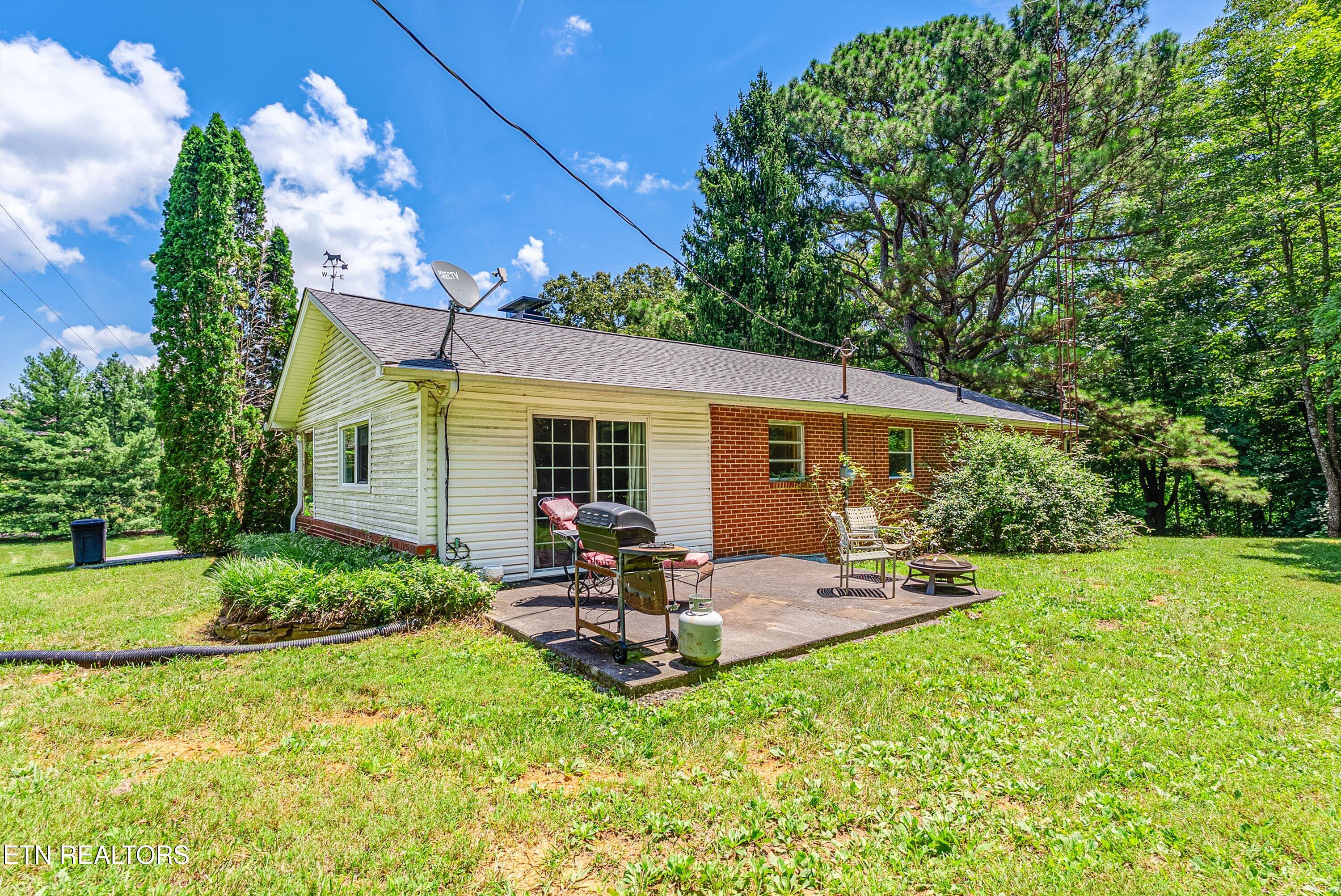 671 Green Hill Road Dandridge TN 37725