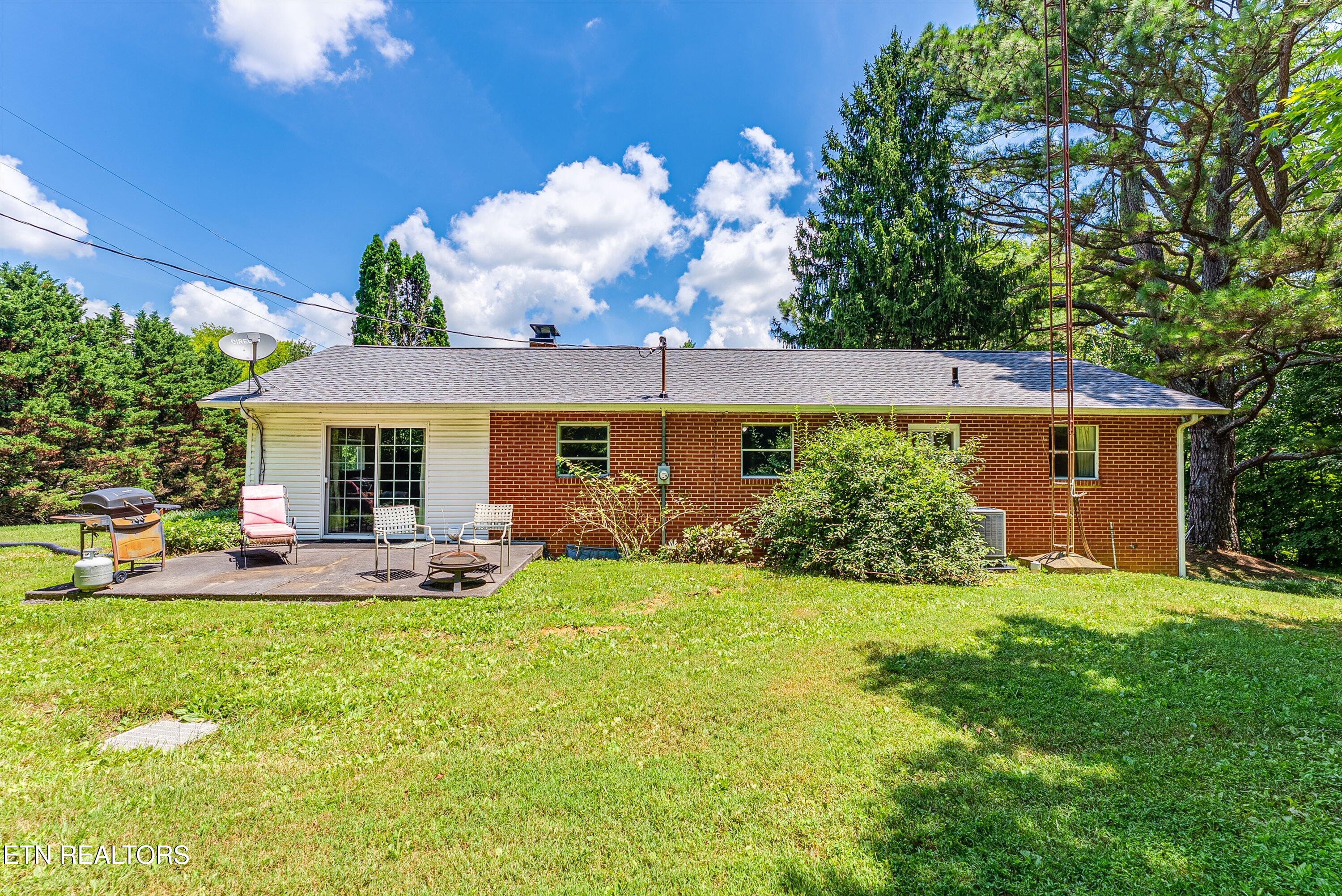 671 Green Hill Road Dandridge TN 37725