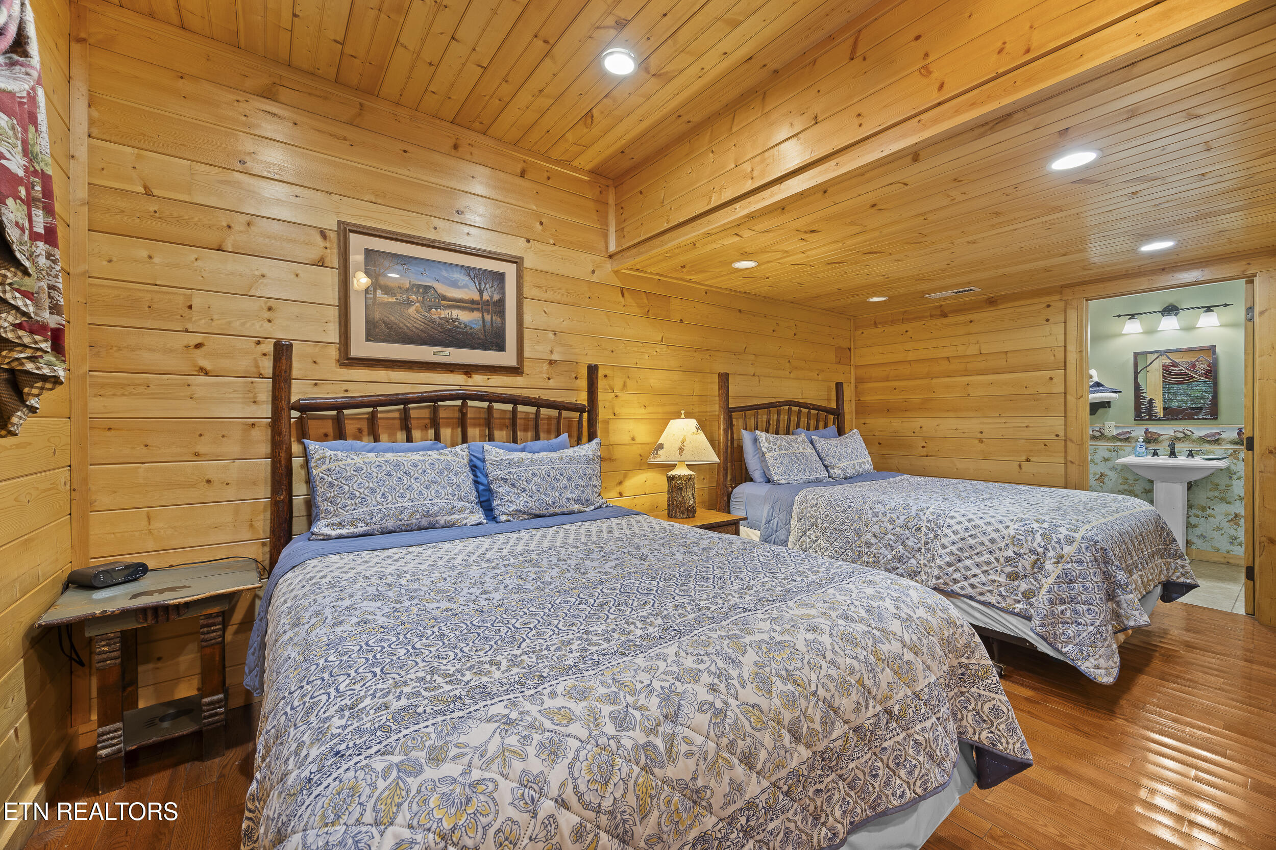 3690 Scottish Highland Way Sevierville TN 37862
