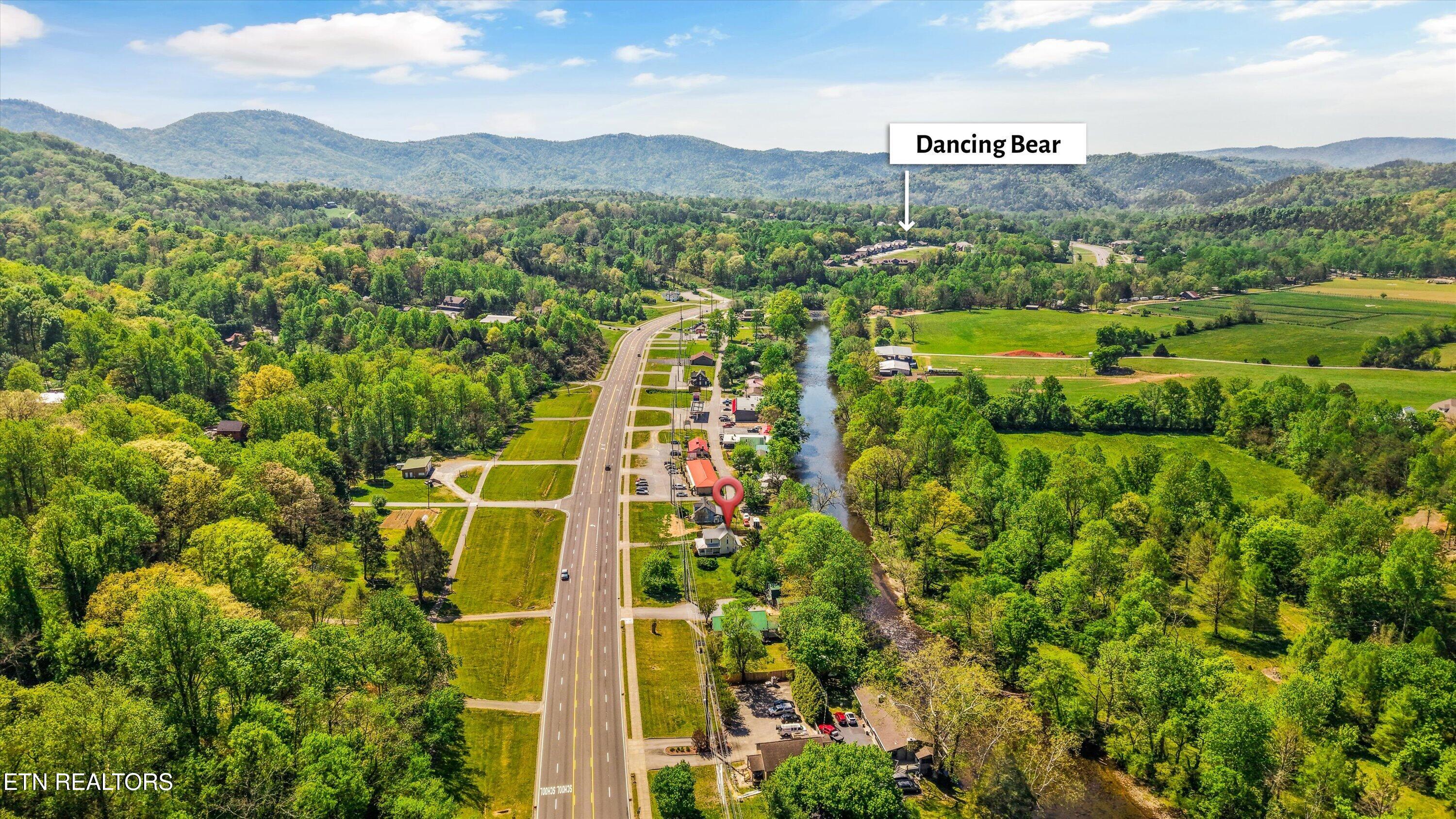 7637 E Lamar Alexander Parkway Townsend TN 37882