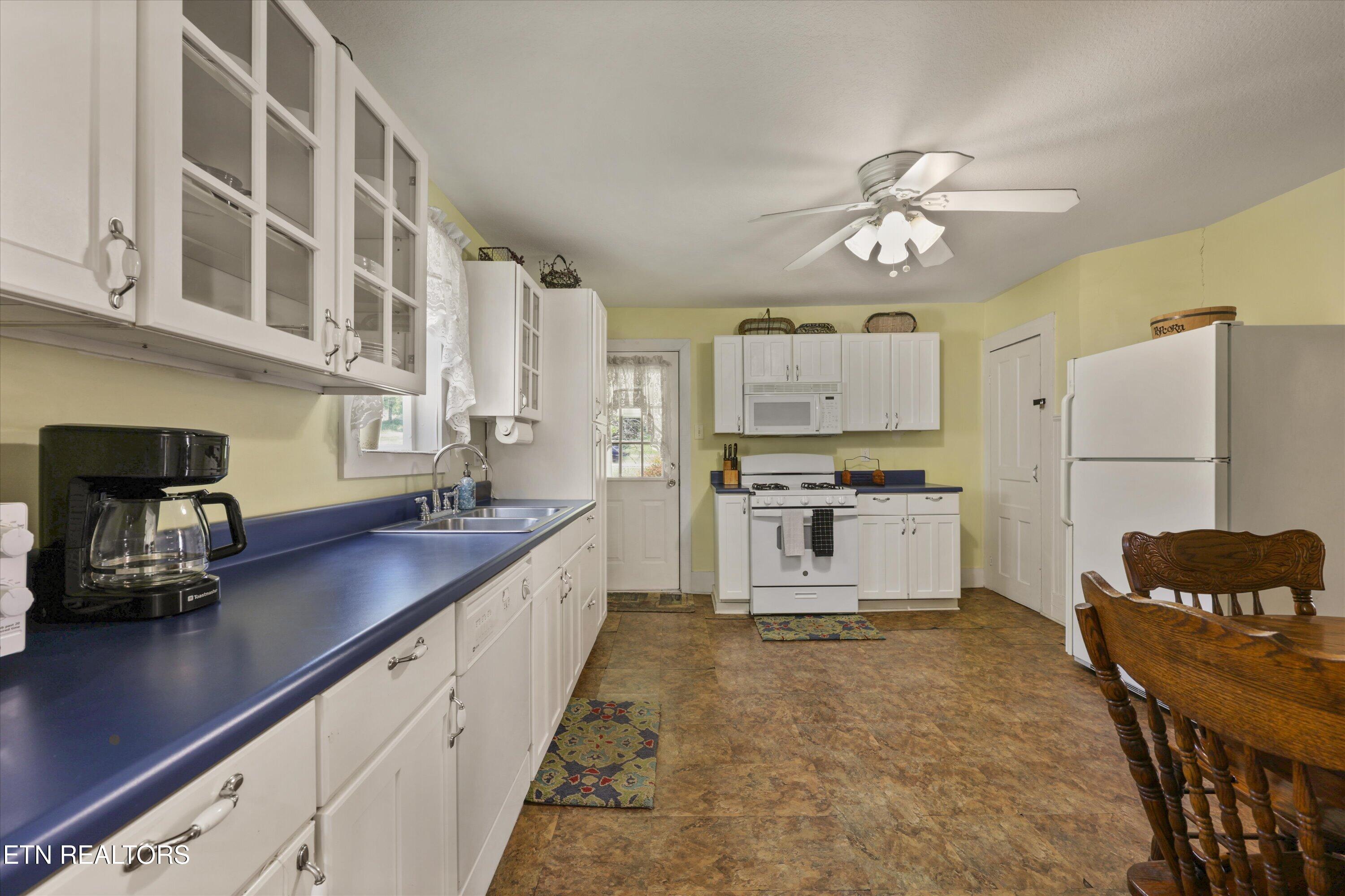 7637 E Lamar Alexander Parkway Townsend TN 37882