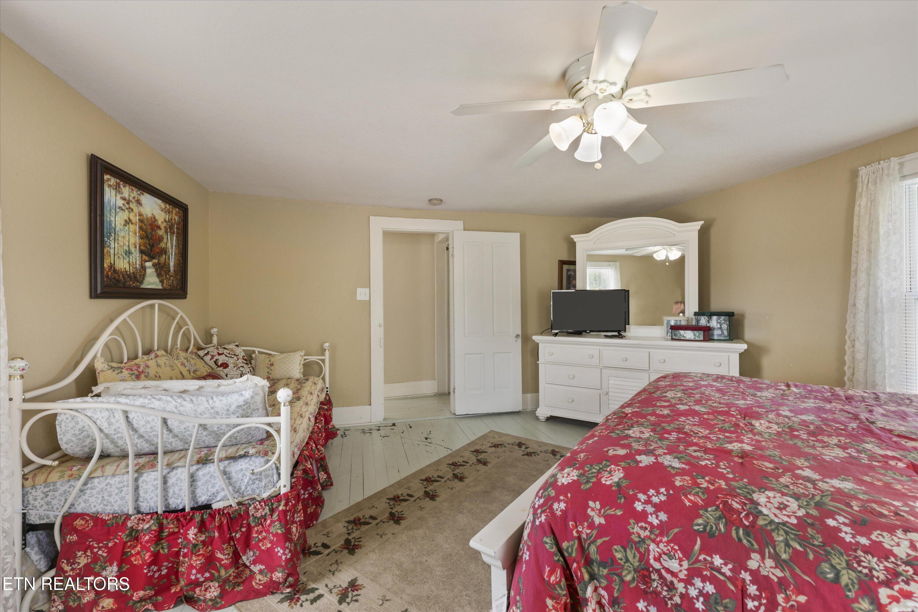7637 E Lamar Alexander Parkway Townsend TN 37882