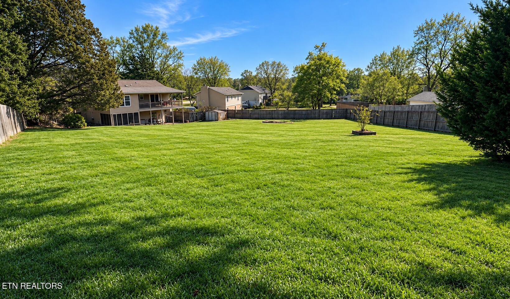 1819 Strathmore Road Knoxville TN 37922