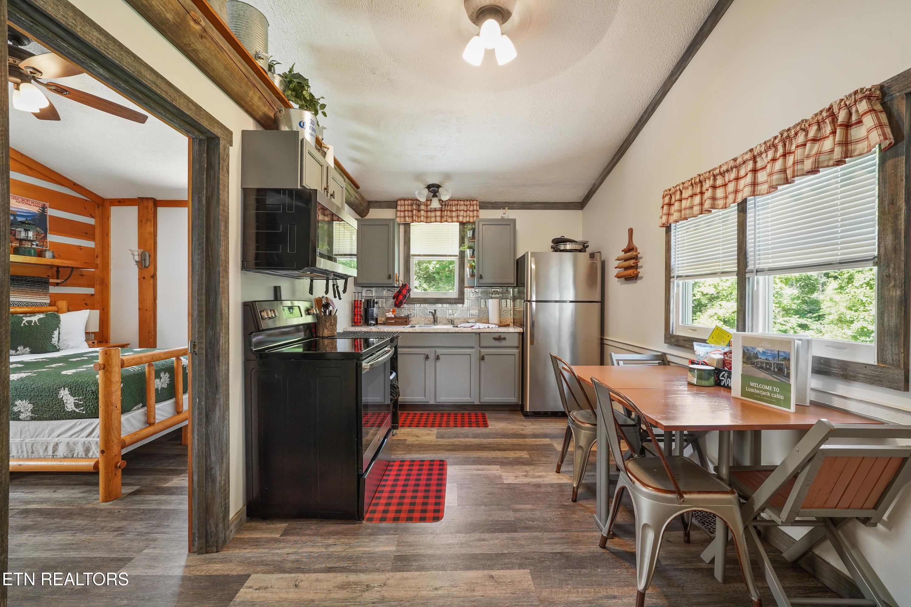 3520 Noel Hill Way Sevierville TN 37876