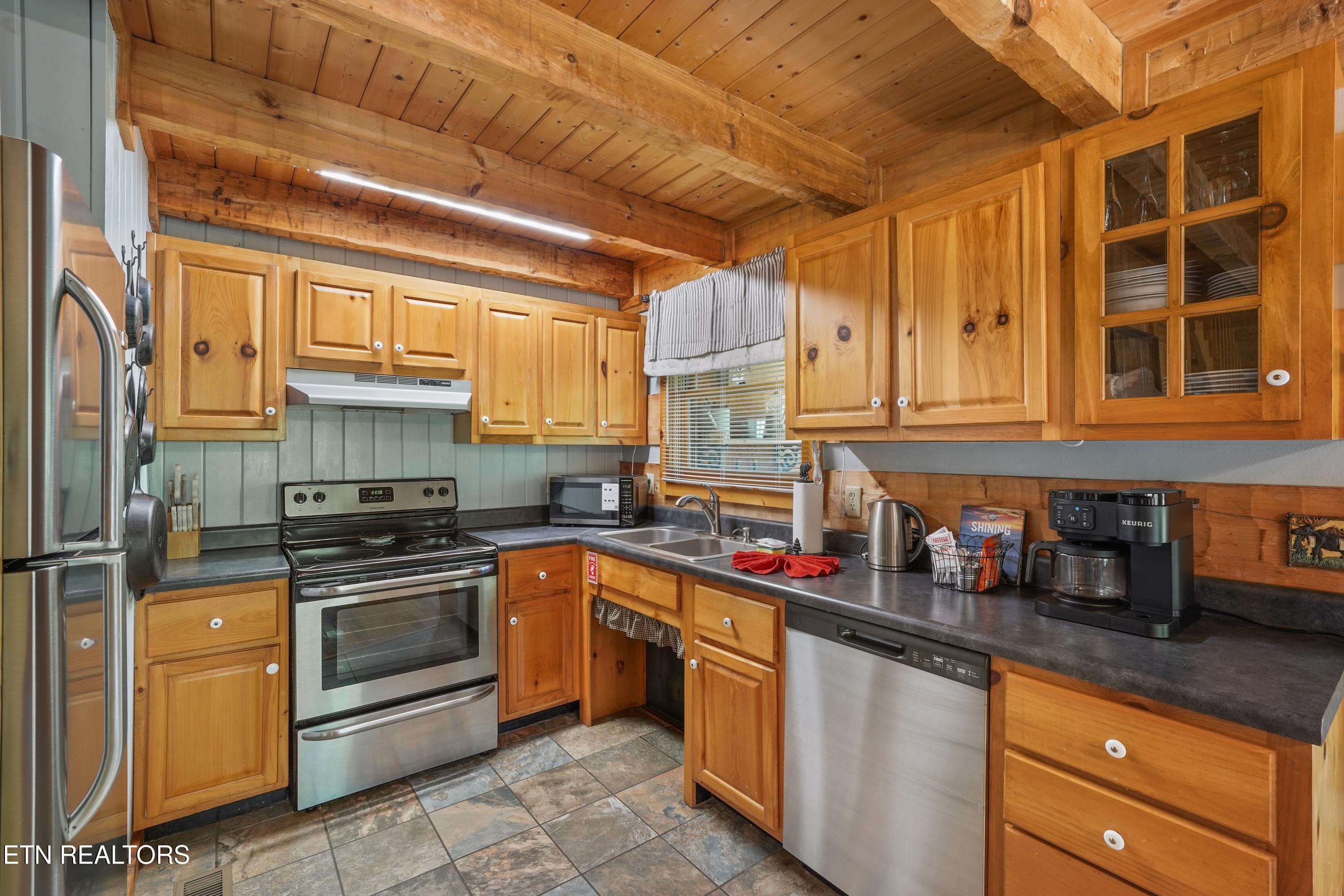 3520 Noel Hill Way Sevierville TN 37876