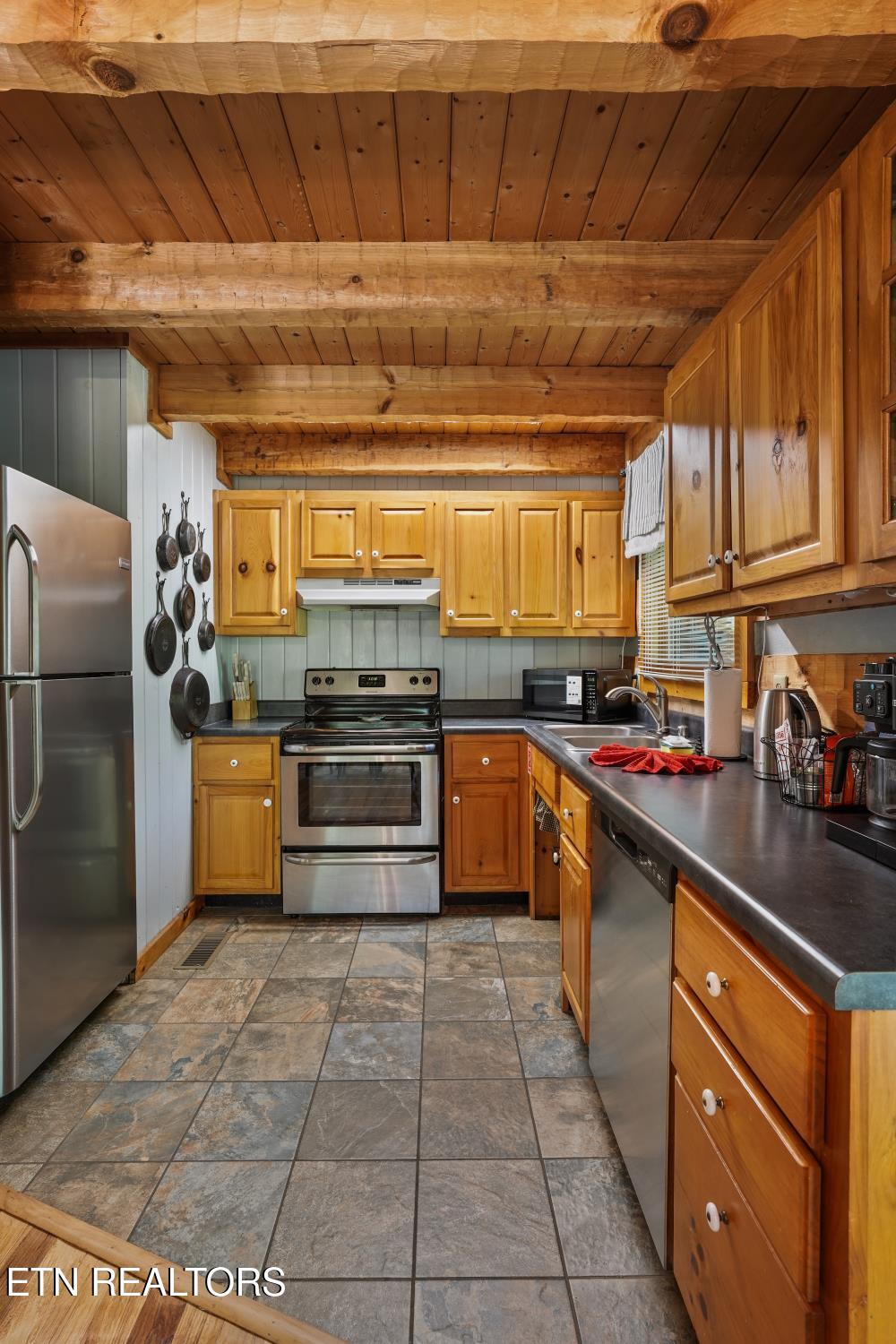 3520 Noel Hill Way Sevierville TN 37876