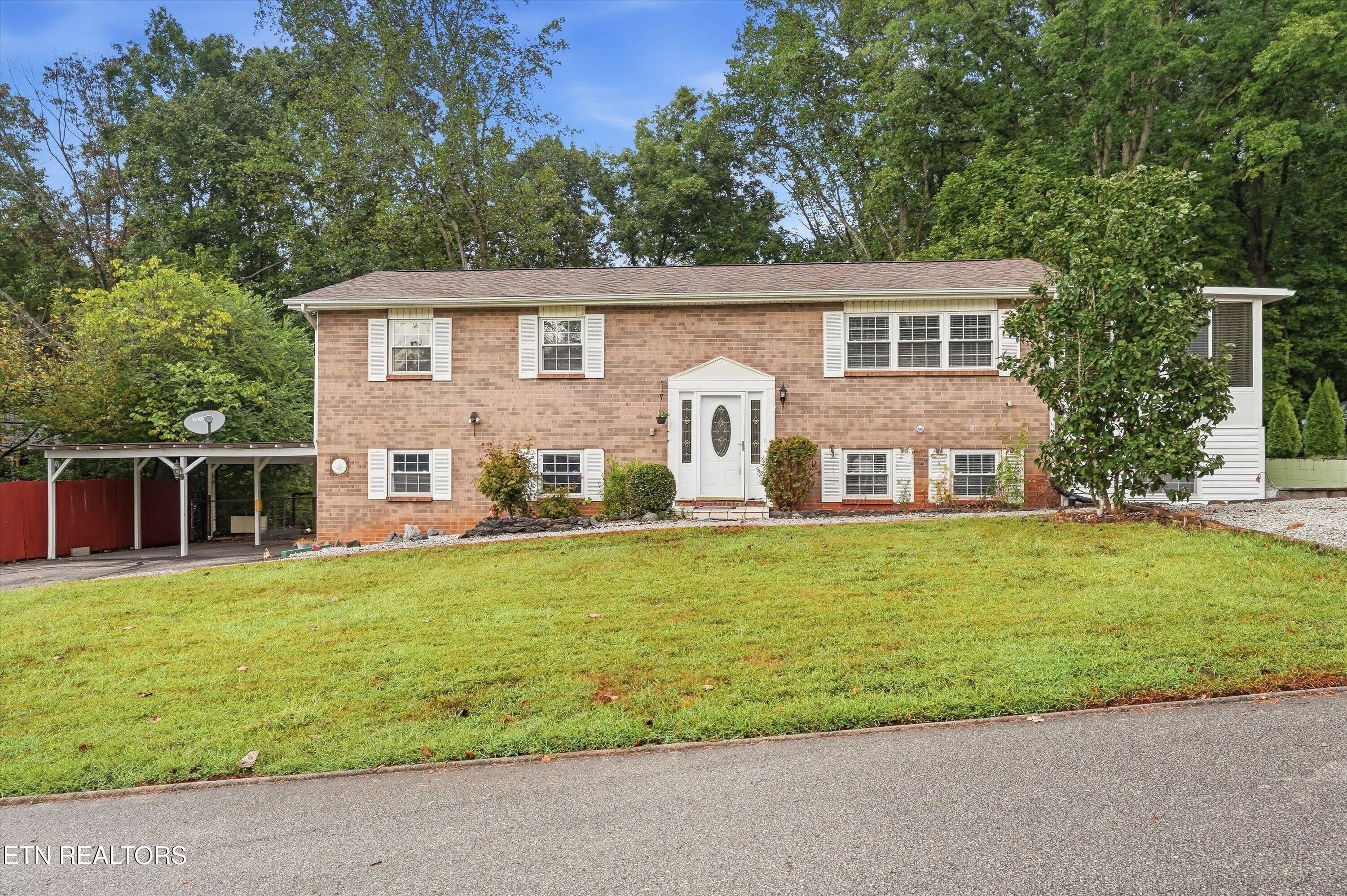 6324 Gateway Lane Knoxville TN 37920