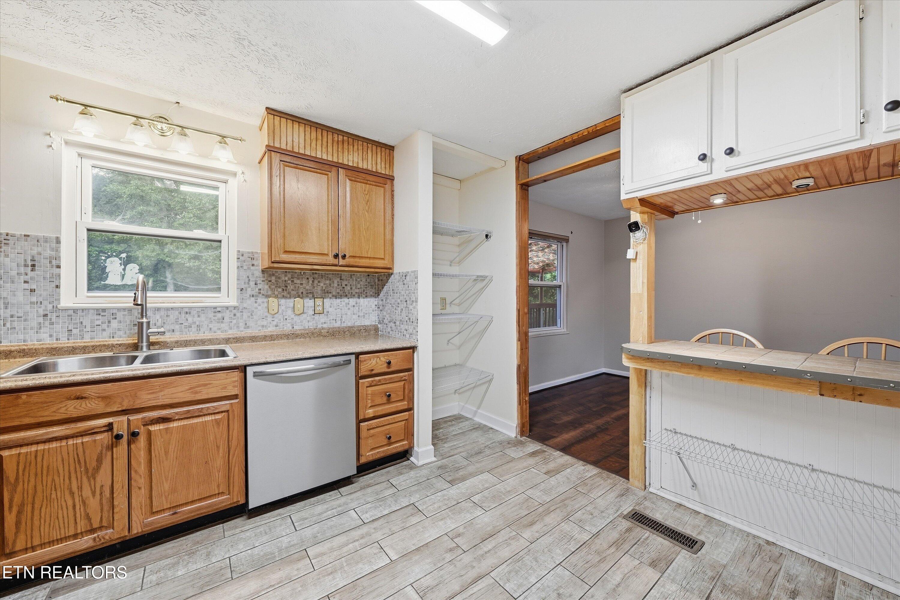 6324 Gateway Lane Knoxville TN 37920