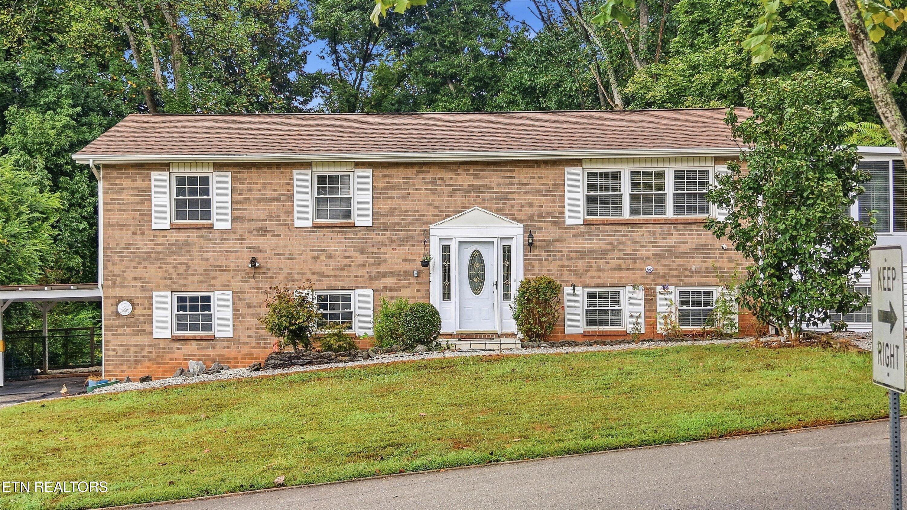 6324 Gateway Lane Knoxville TN 37920
