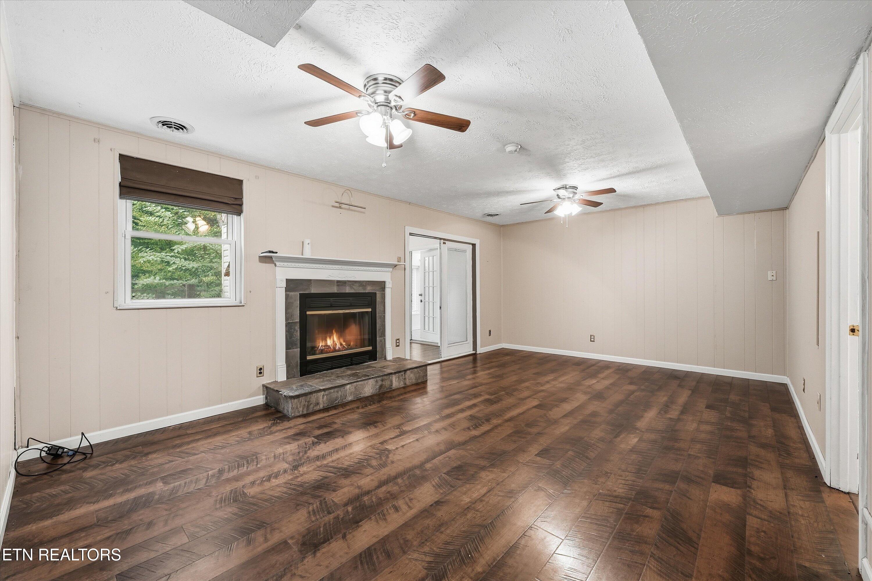 6324 Gateway Lane Knoxville TN 37920