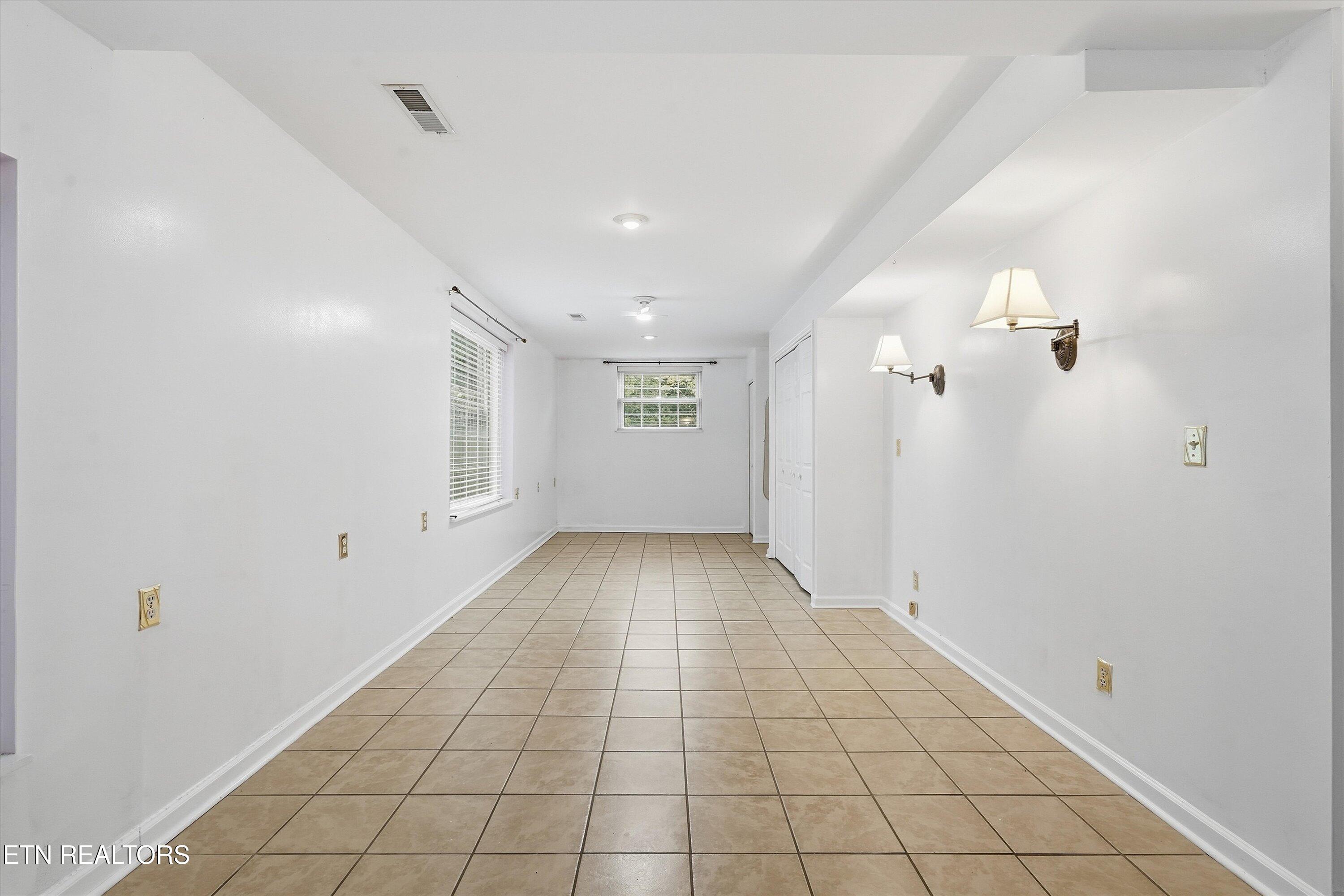 6324 Gateway Lane Knoxville TN 37920