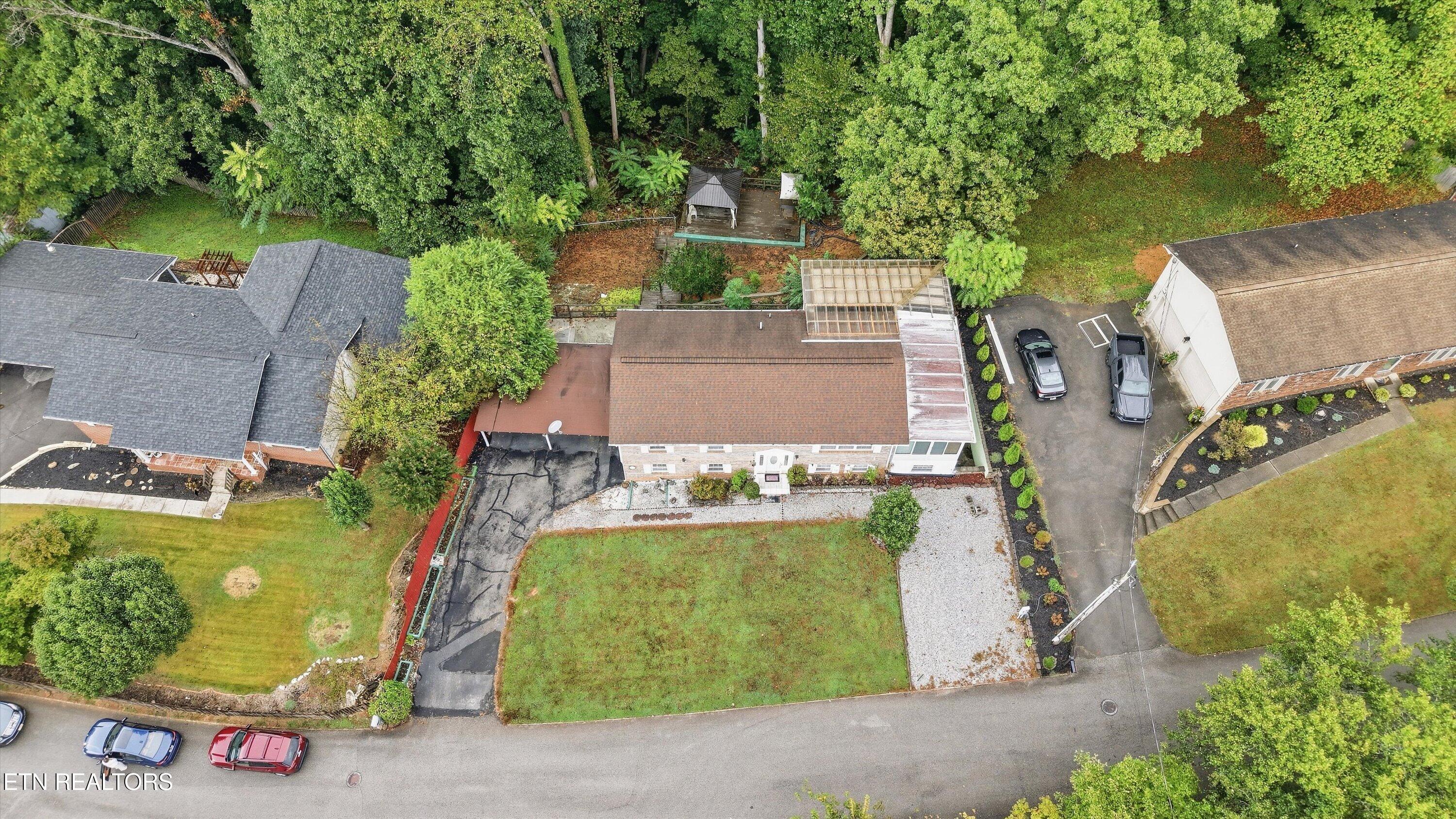 6324 Gateway Lane Knoxville TN 37920