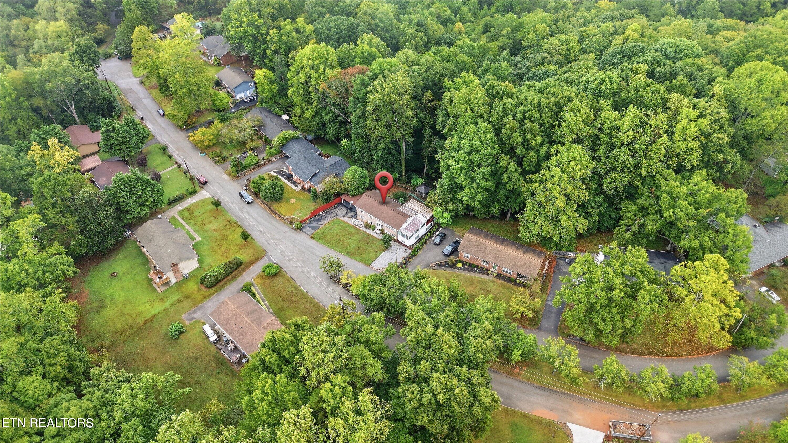 6324 Gateway Lane Knoxville TN 37920
